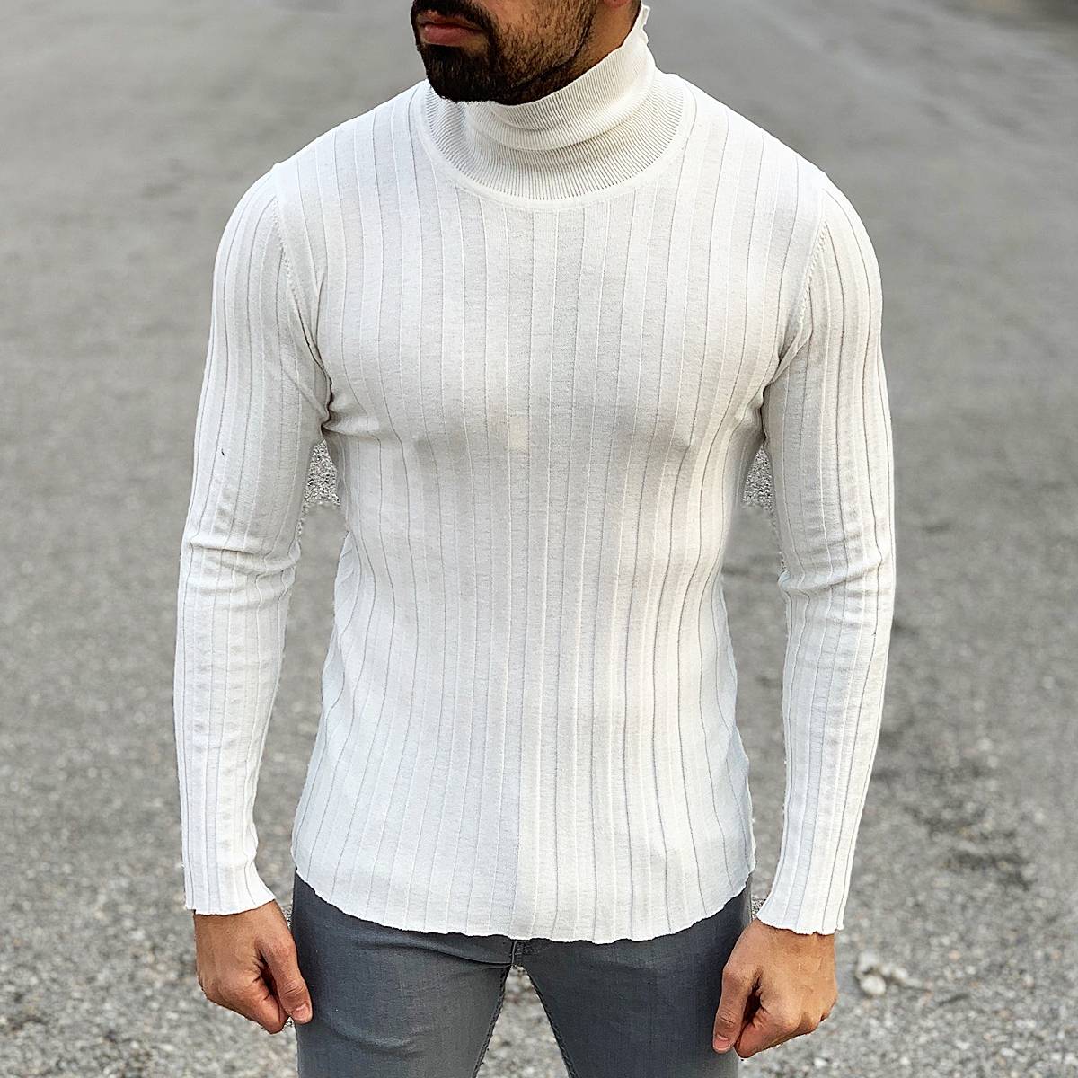 Slimfit Lined Thin Turtle-Neck in White