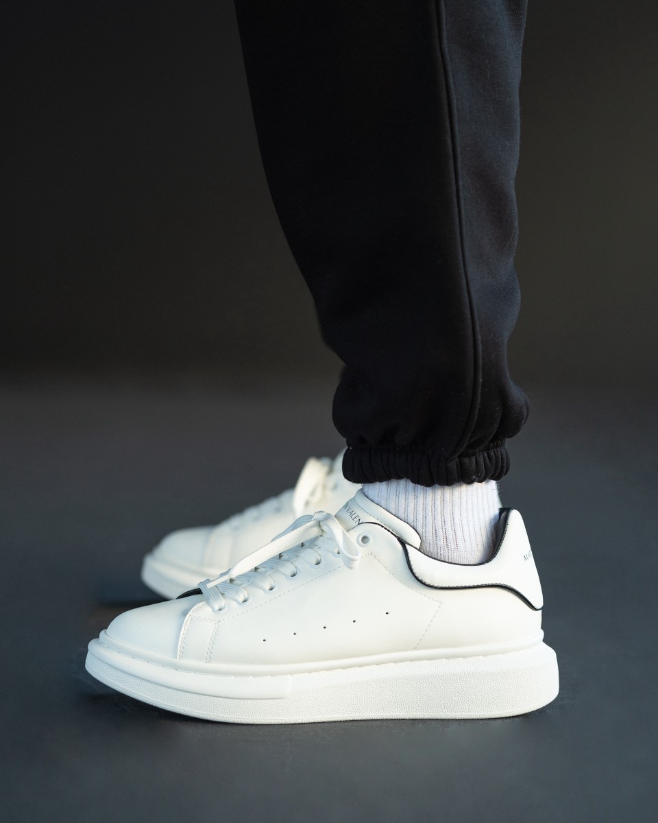 Мужские массивные кроссовки с черной полосой белого цвета | Martin Valen