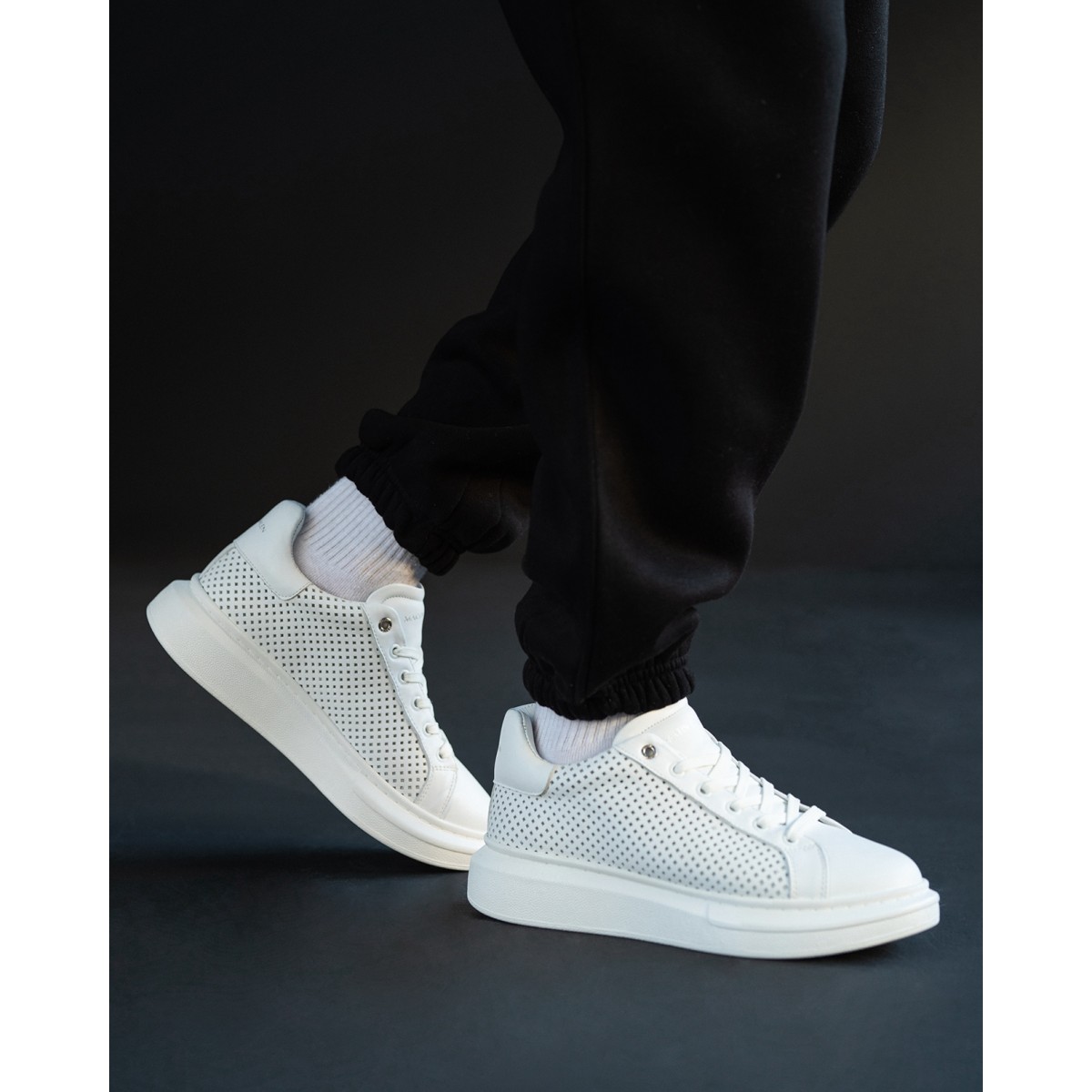 Herren Designer Atmungsaktive Mesh Sneaker in Weiß | Martin Valen