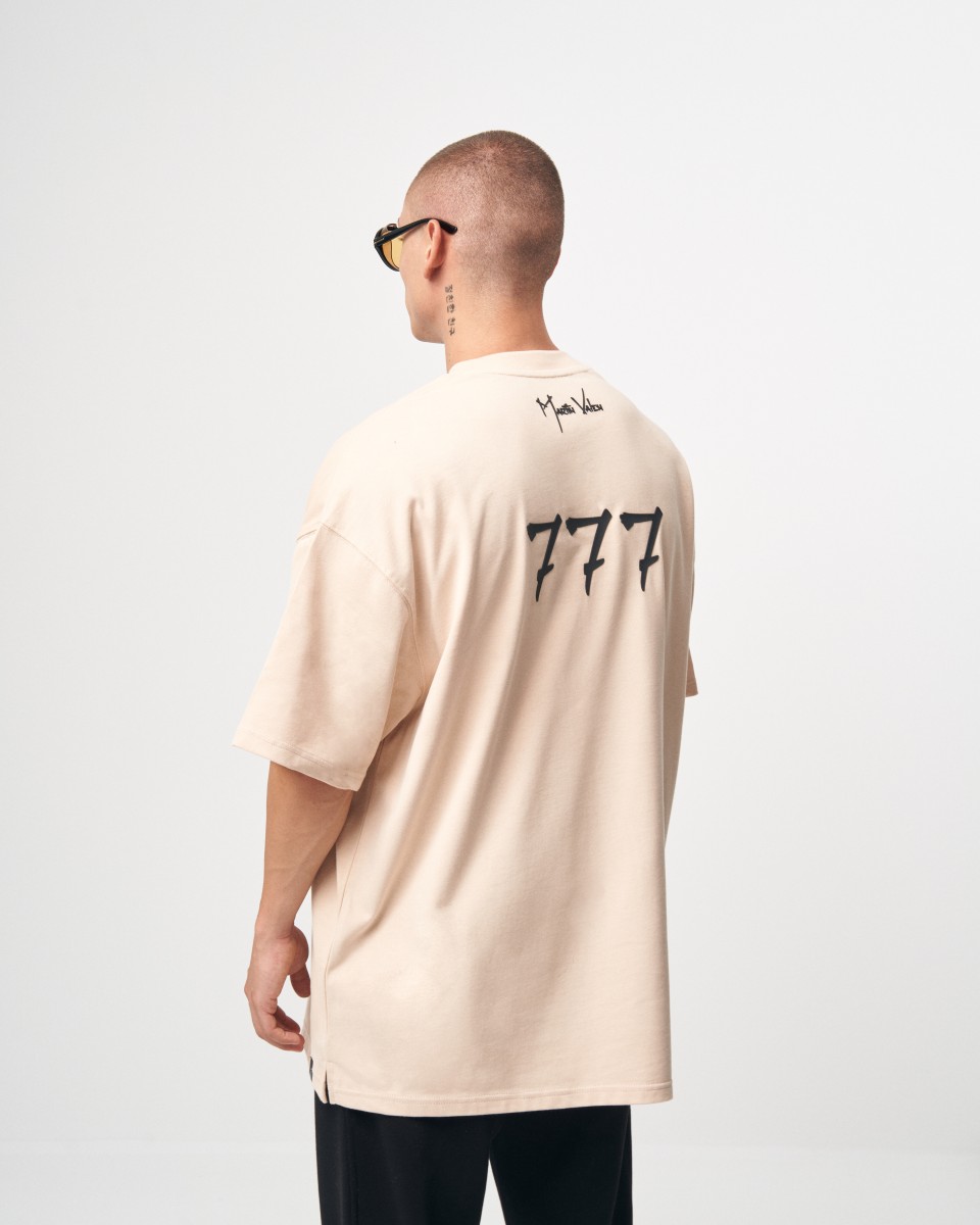 ‘777’ Men’s Oversized Designer T-shirt with 3D Print Detail