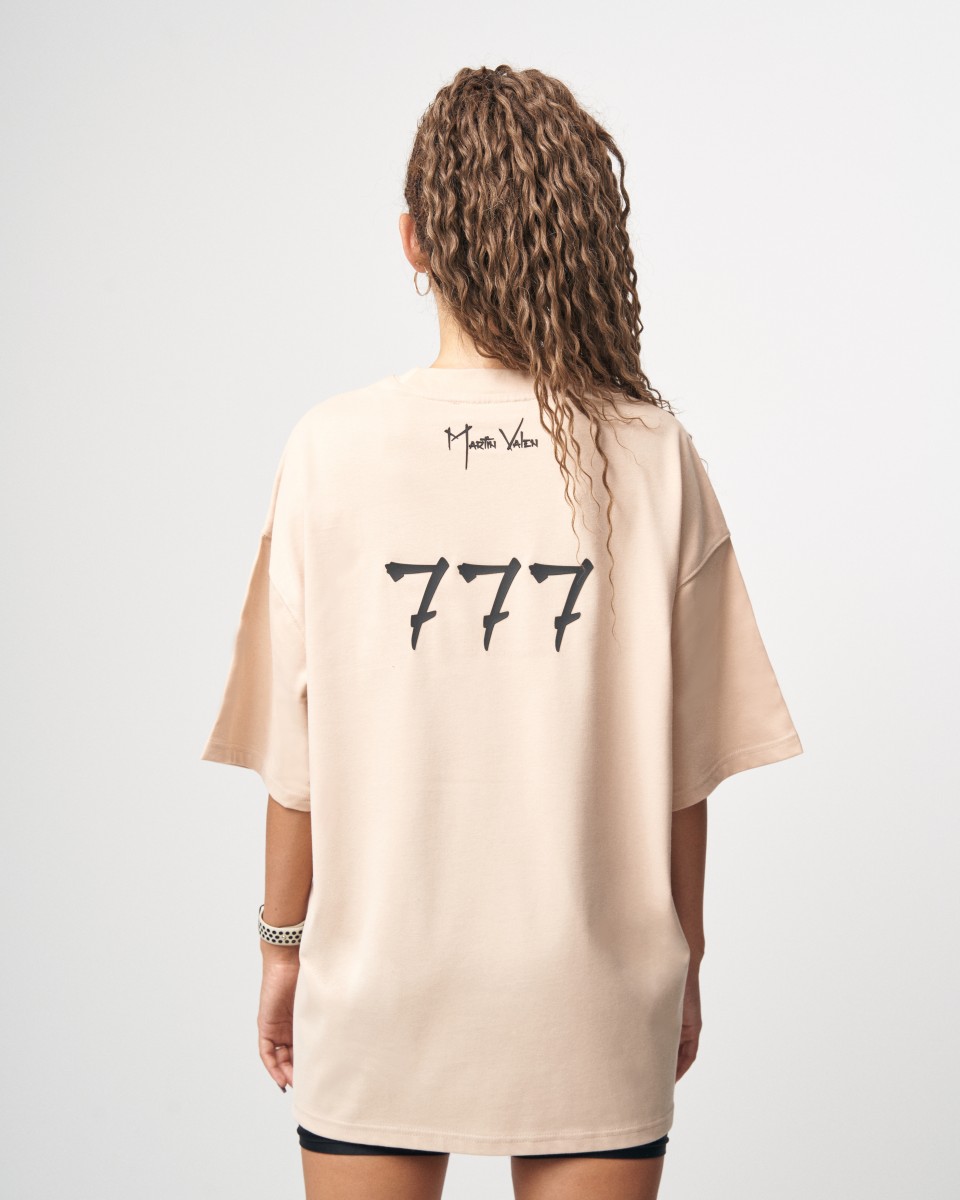 '777' Damen Basic Oversized T-Shirt mit 3D-Druckdetail - Beige