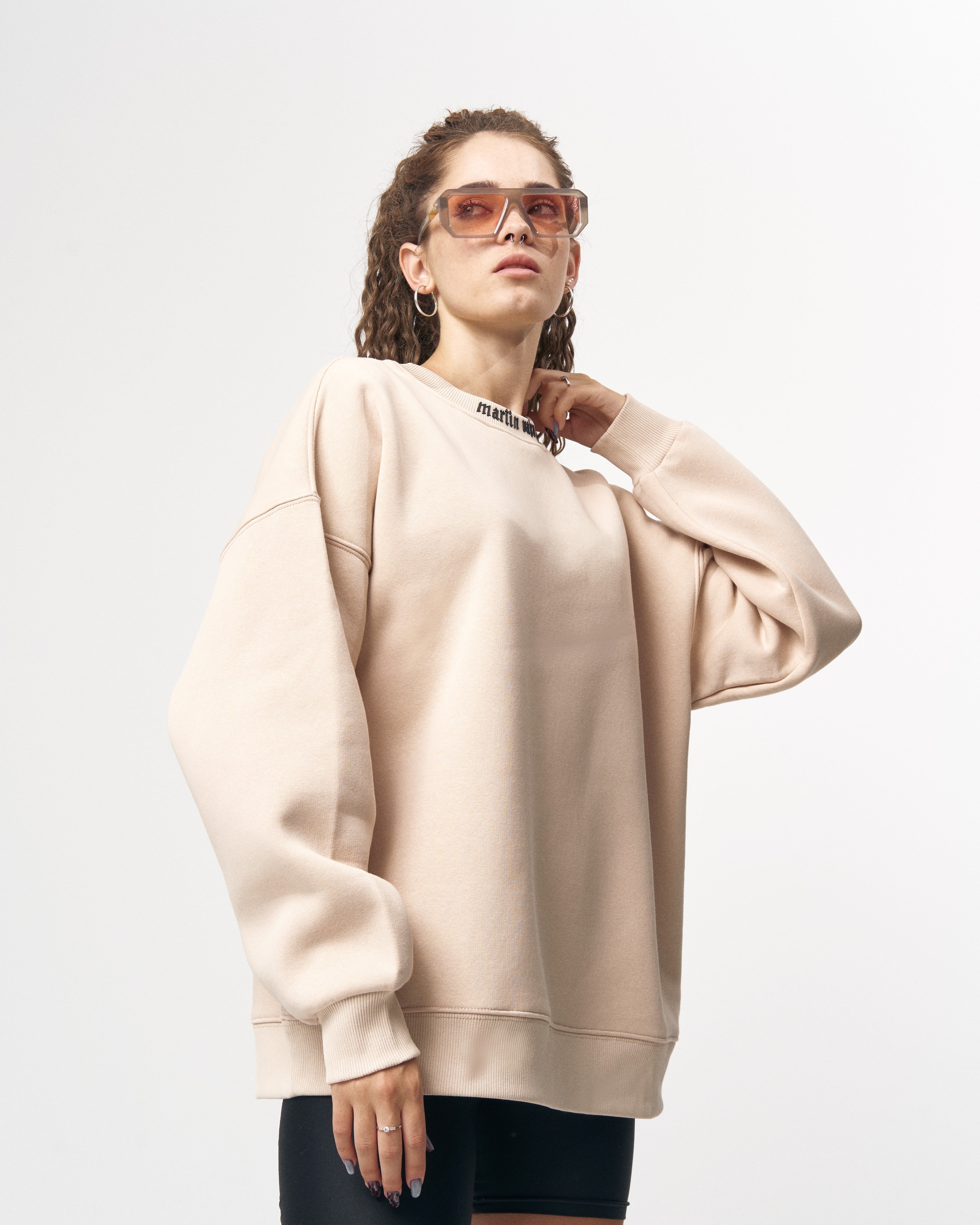 Martin Valen Sweatshirt à Col Rond Oversize pour Femme | MV
