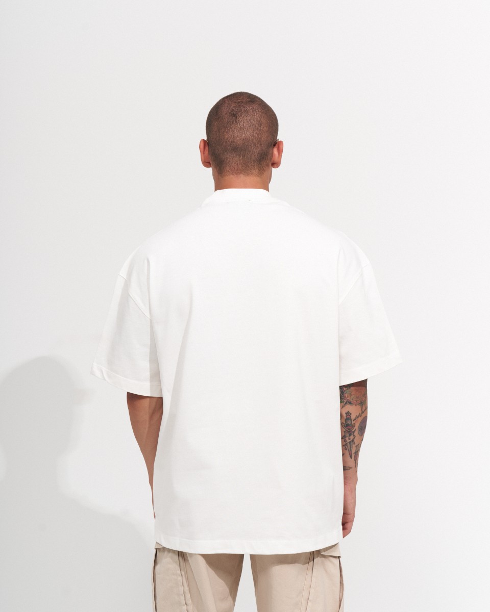 Men's Oversize Collar Screen Printed White T-Shirt | Martin Valen