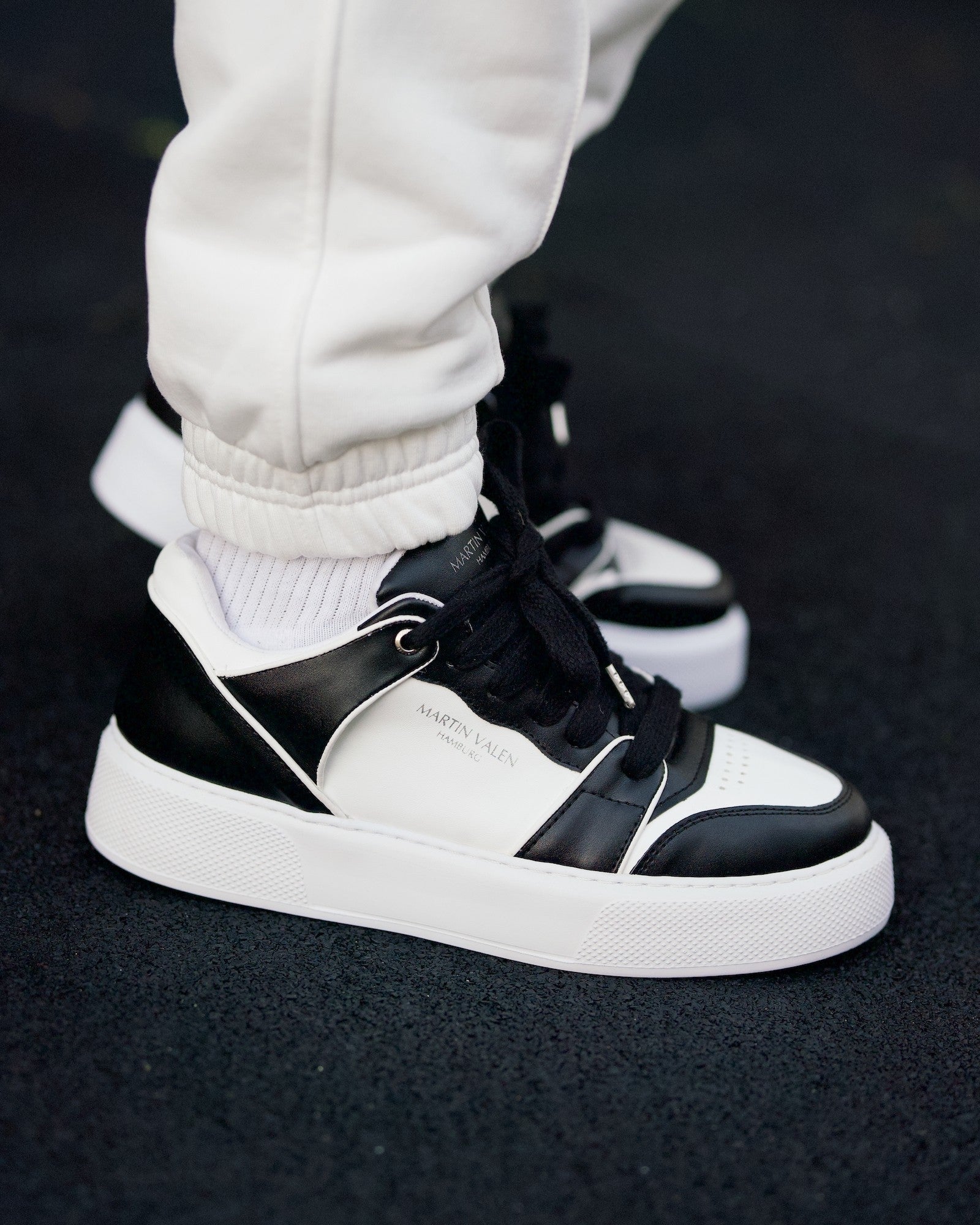 Bicolor Black and White Trainers with Joggers for Men