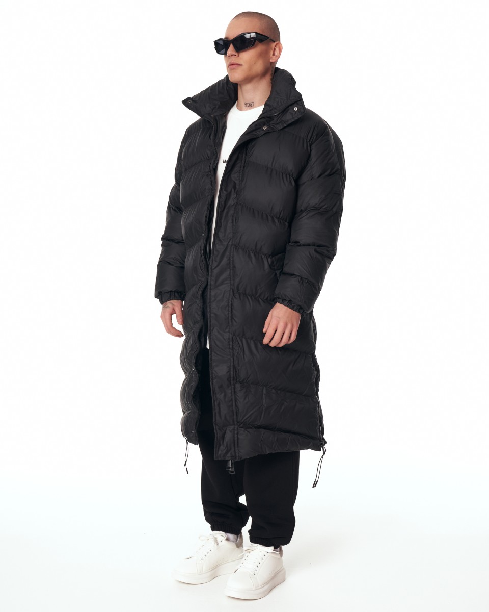 Длинное черное объемное пуховое пальто с высоким воротником | Martin Valen