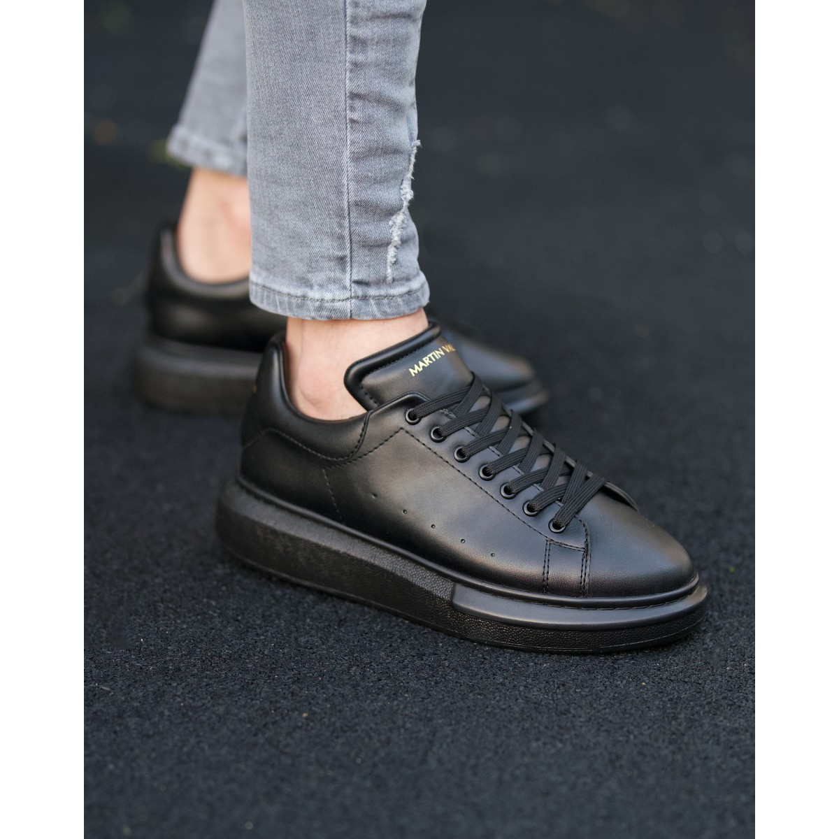 Chunky Sneakers Shoes All Black | Martin Valen