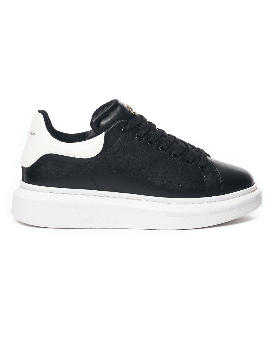 Men’s Crowned Chunky Sneakers Shoes in Black and White
