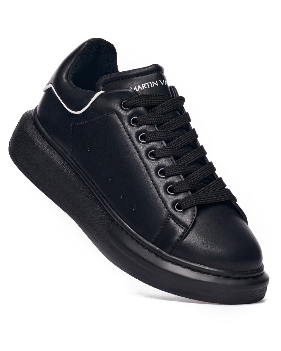 Chunky Sneakers Negras Con Linea Blanca | Martin Valen