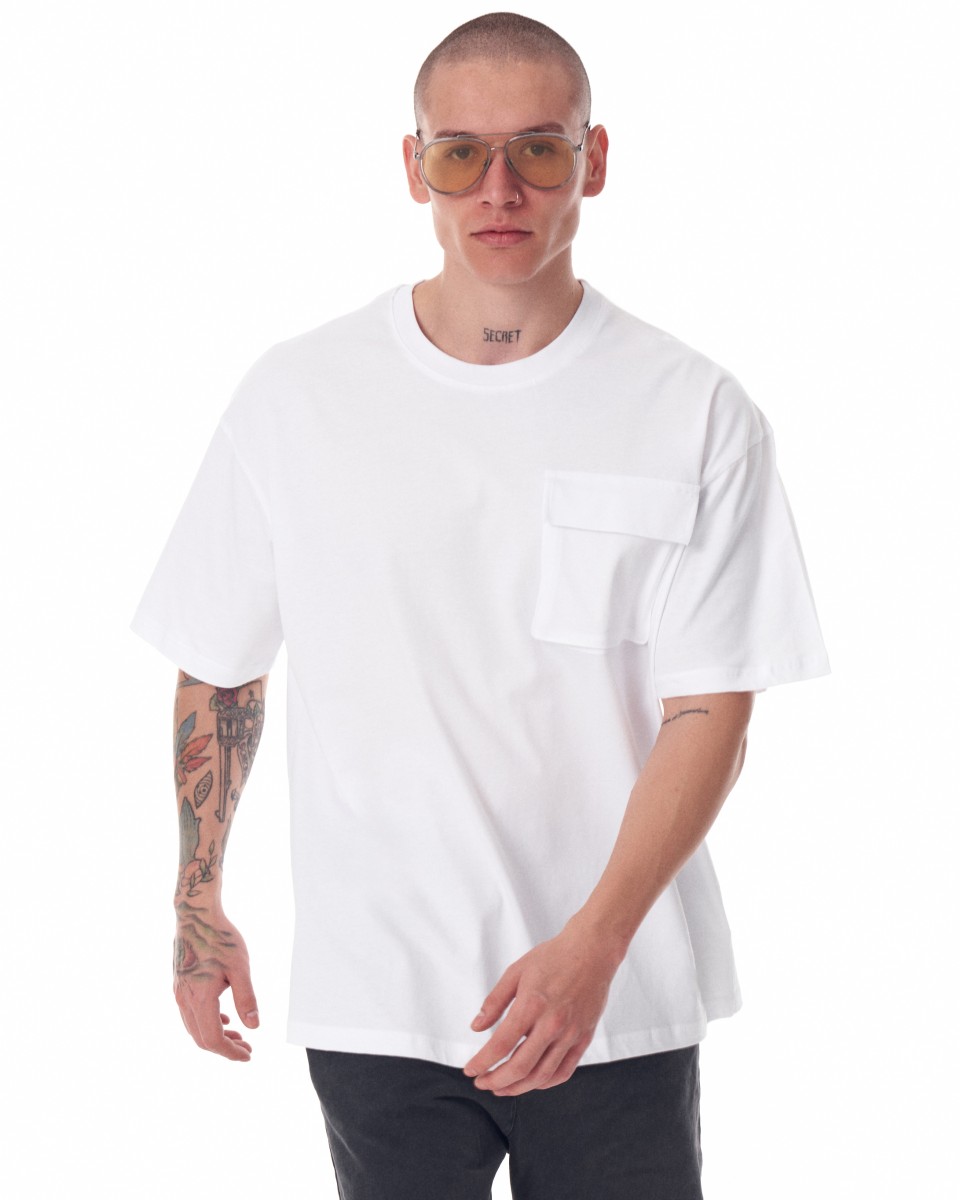 Мужская белая футболка оверсайз с карманами | Martin Valen