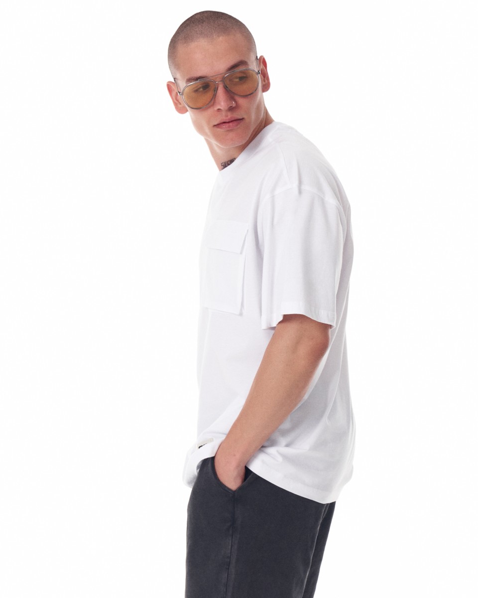 Übergroßes weißes Herren-T-Shirt mit Taschendetail | Martin Valen