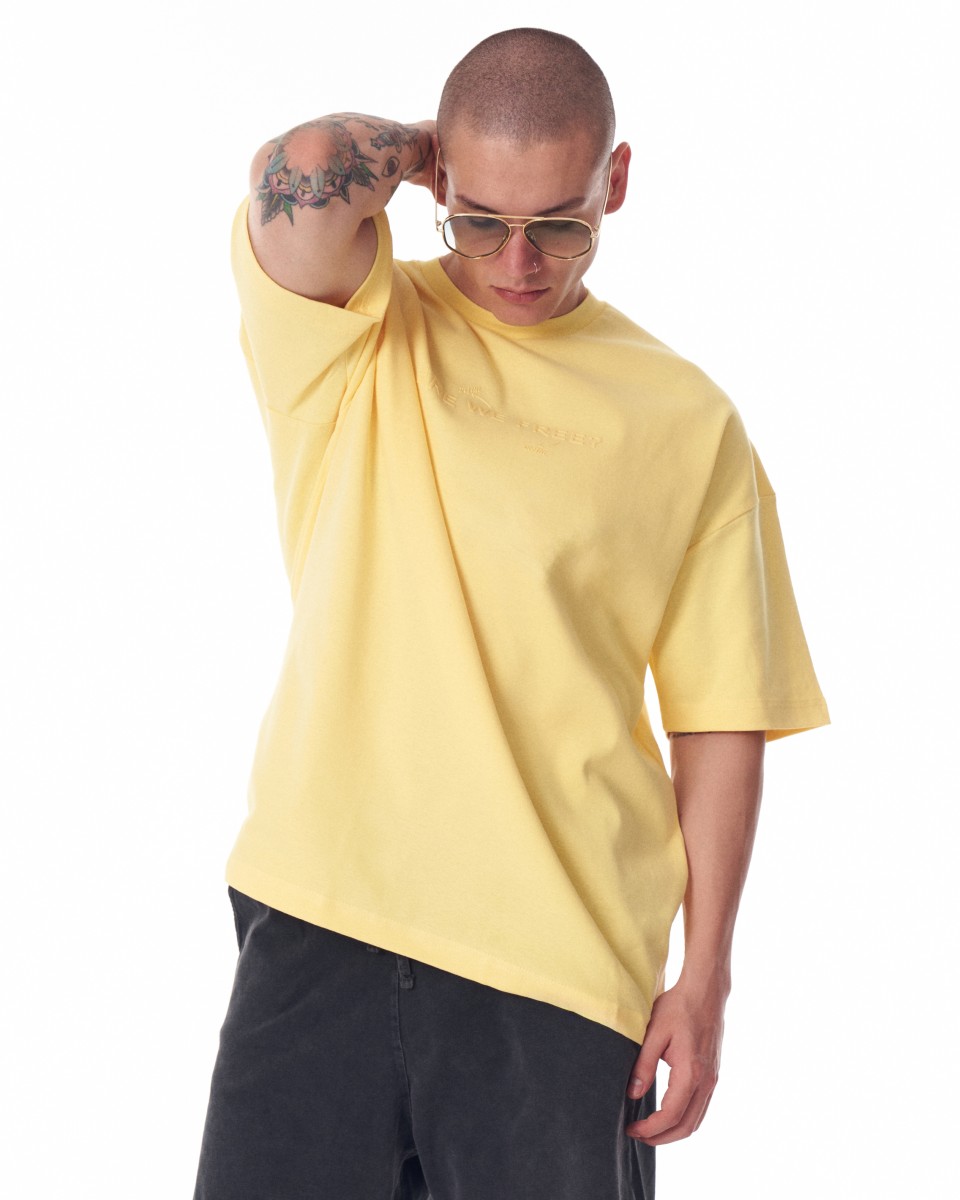 "Libertà" T-shirt Oversize da Uomo in Tessuto Spesso Gialla Stampato | Martin Valen