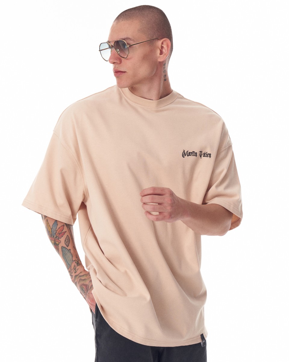 Camiseta Beige Oversize para Hombre con Impresión 3D en el Pecho e Impresión Transferida en la Espalda | Martin Valen