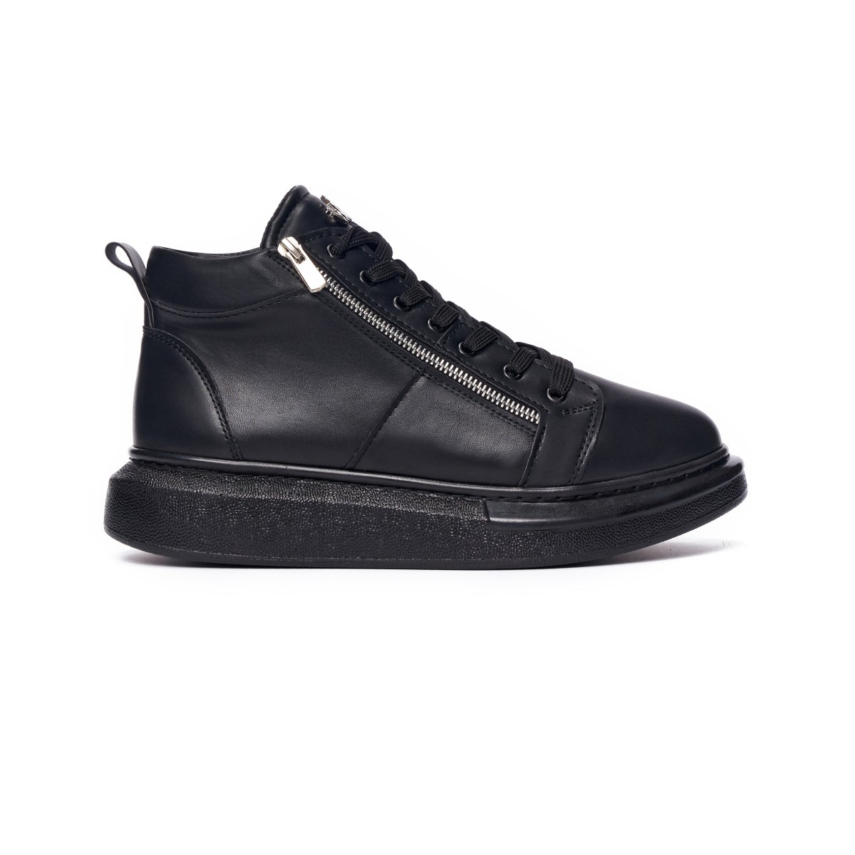 Hype Sole Zipped Style High Top Sneakers in Full Black