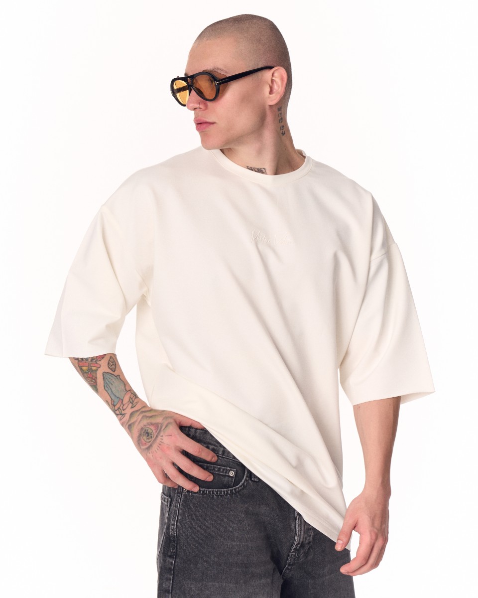Minimalistisches T-Shirt mit Brustaufdruck in Oversize | Martin Valen