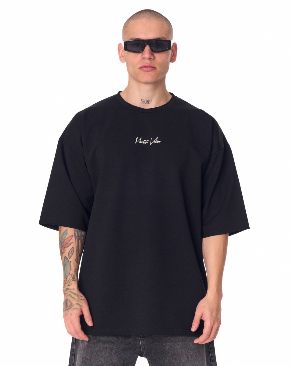 Camiseta Oversize con Estampado Minimalista en el Pecho - Negro