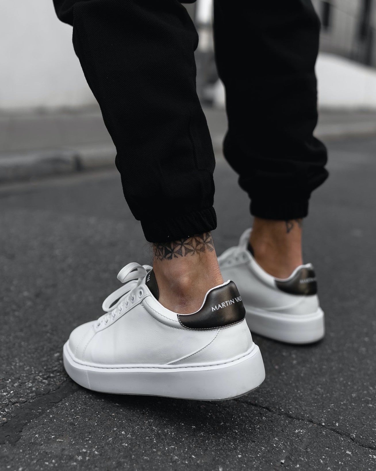 Heren Casual Sneakers Iconic Wit-Zwart | Martin Valen