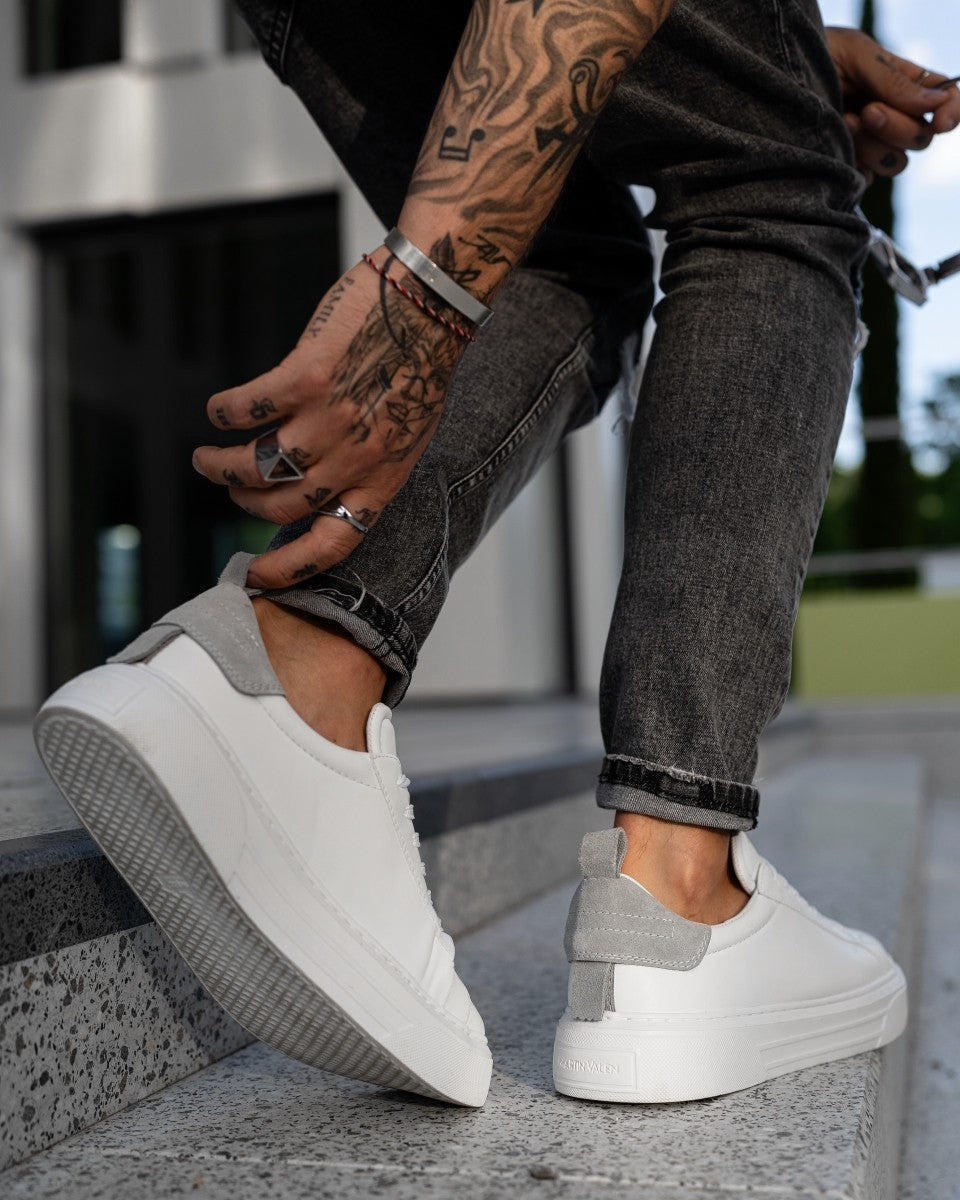Bobe Suede Ceinturé Nouvelles Sneakers Blanc Gris | Martin Valen