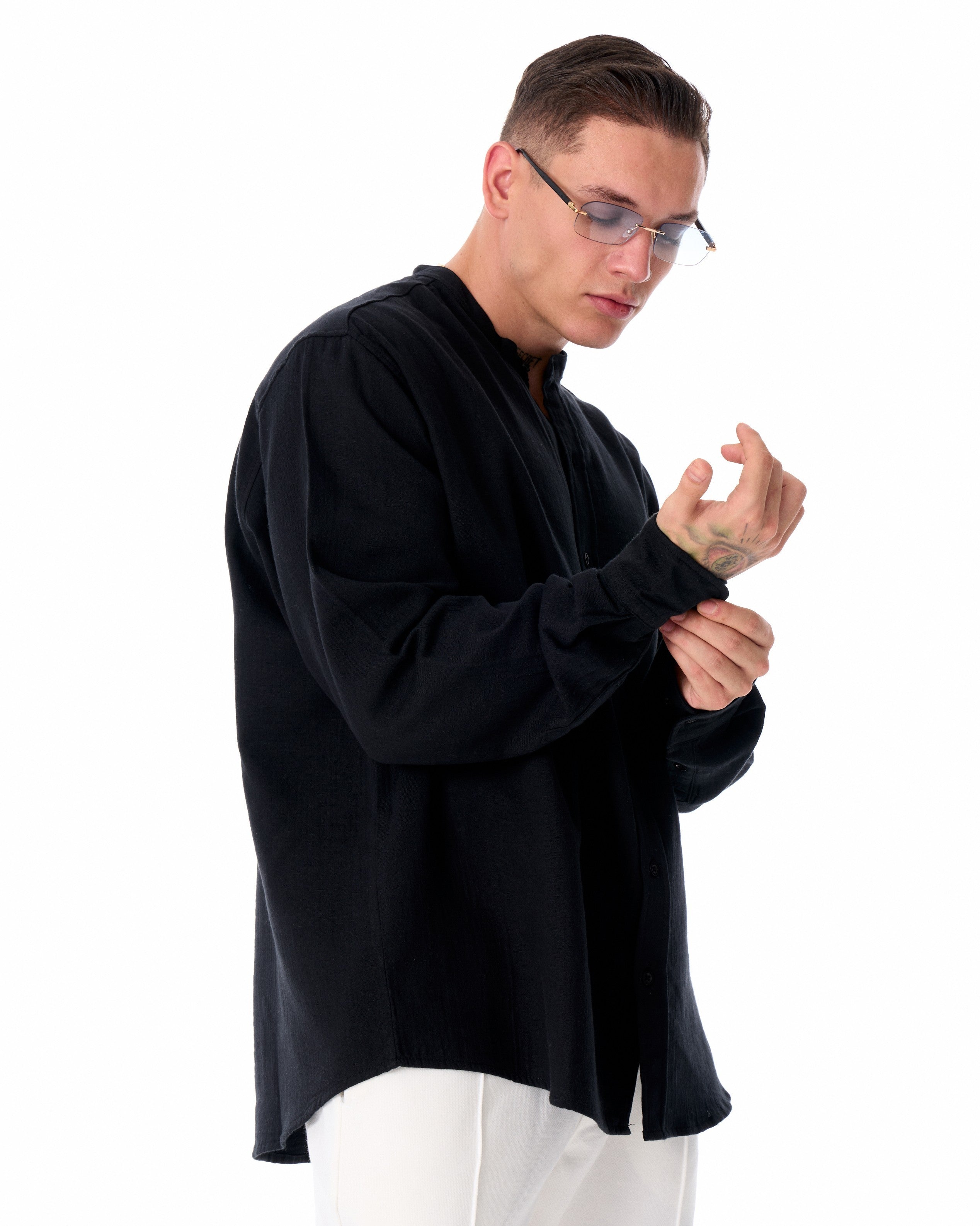 Camisa de lino negro para uso casual