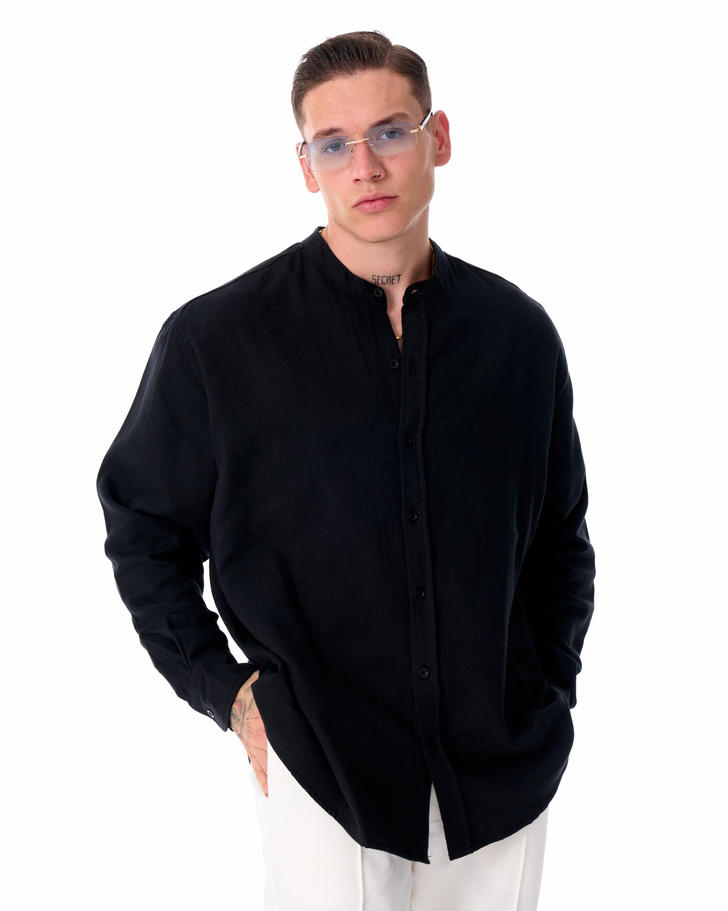 Camisa oversize negra para hombre