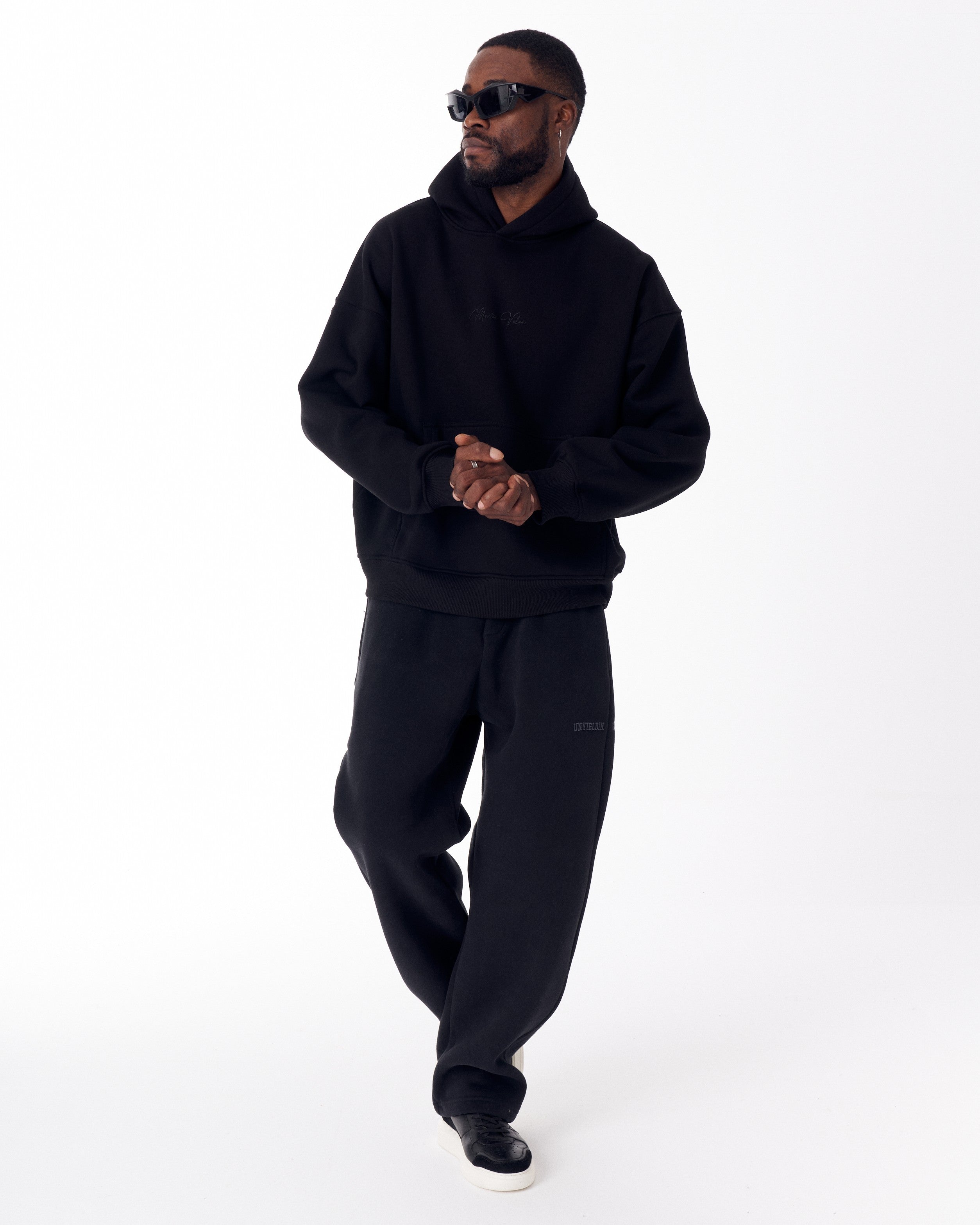 Monarch Loop Herren Hoodie in Schwarz | Martin Valen