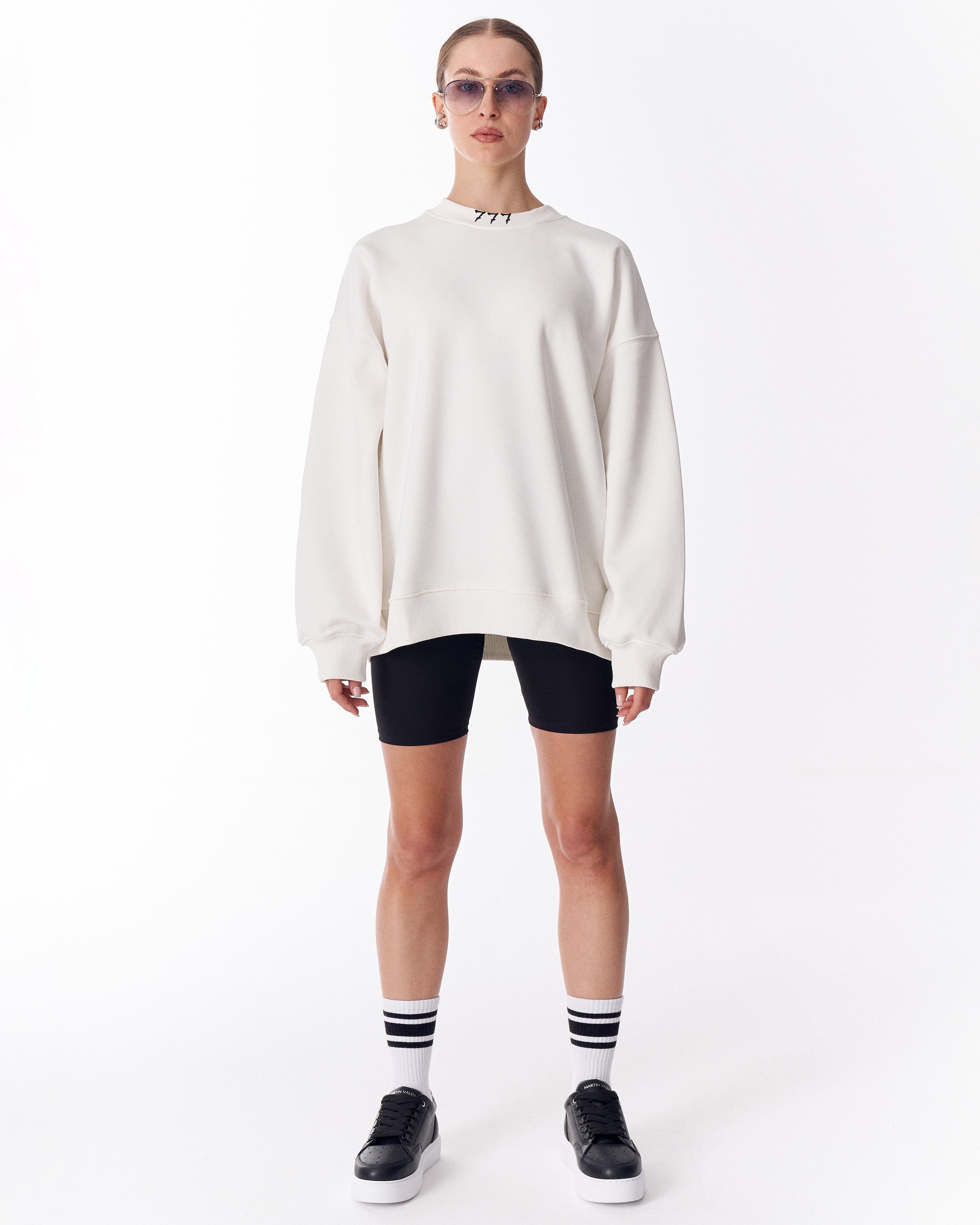 '777' Felpa Oversize da Donna Bianca di Design | MV