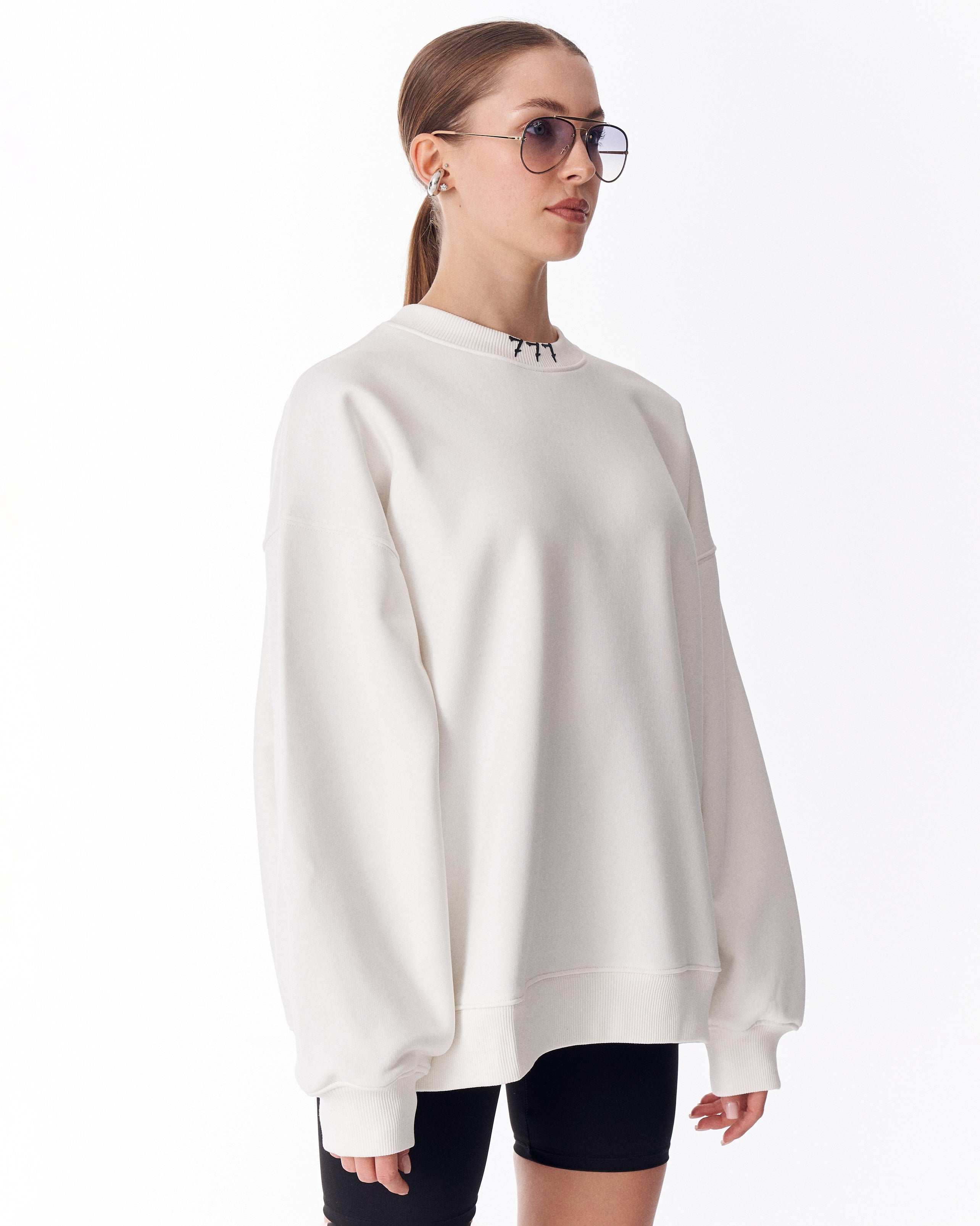 '777' Felpa Oversize da Donna Bianca di Design | MV