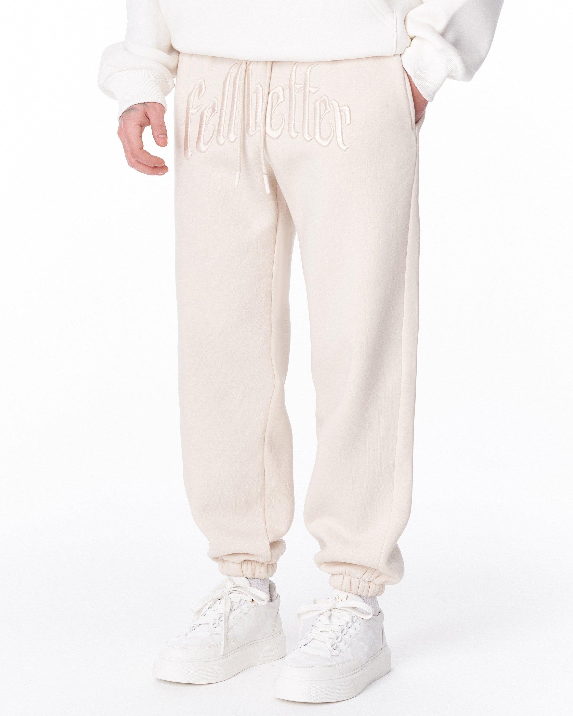 Calça Jogger Masculina Bege Bordada "Fell Better" | MV