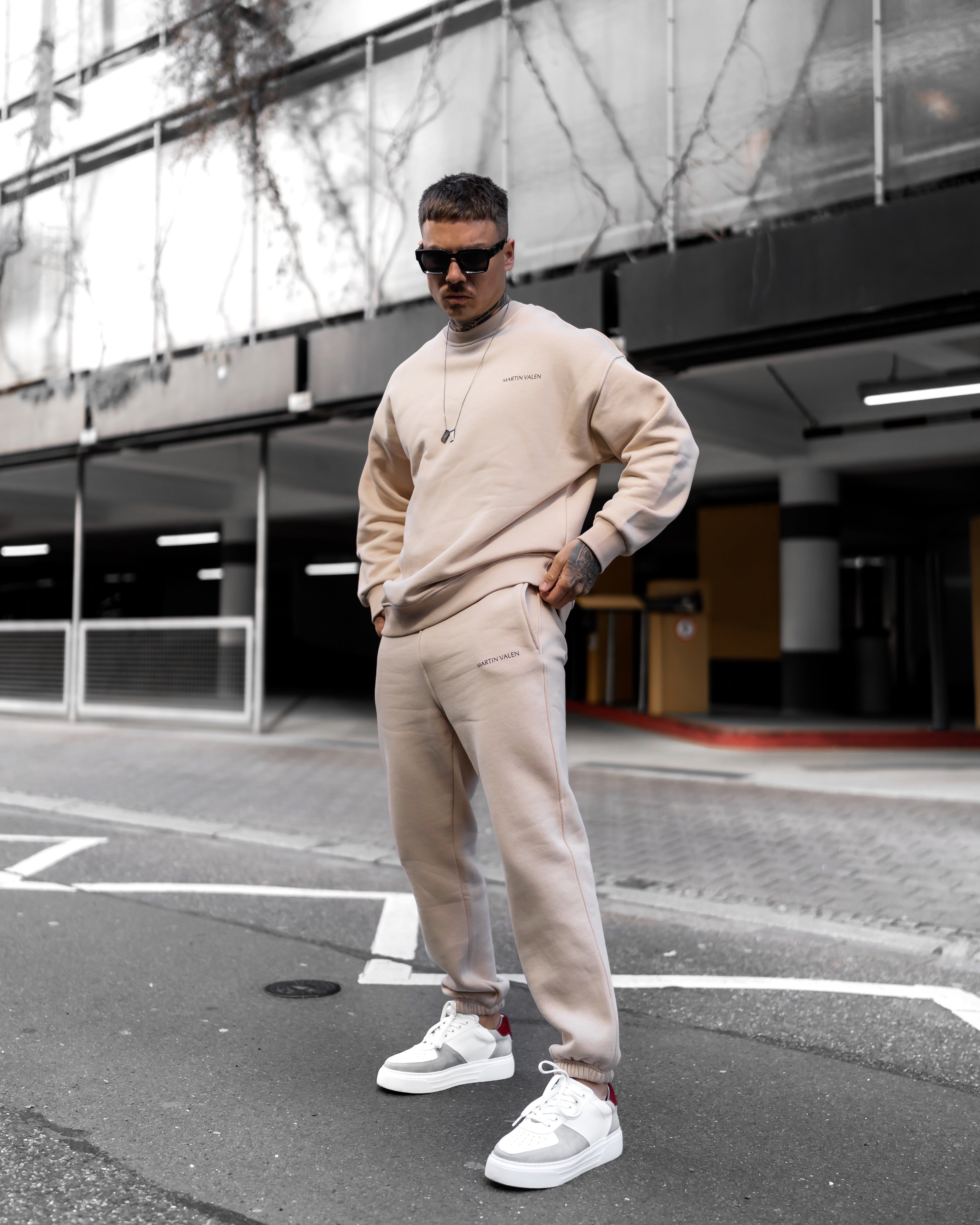 Designer Oversized Beige Sweatshirt Trainingspak Set | MV