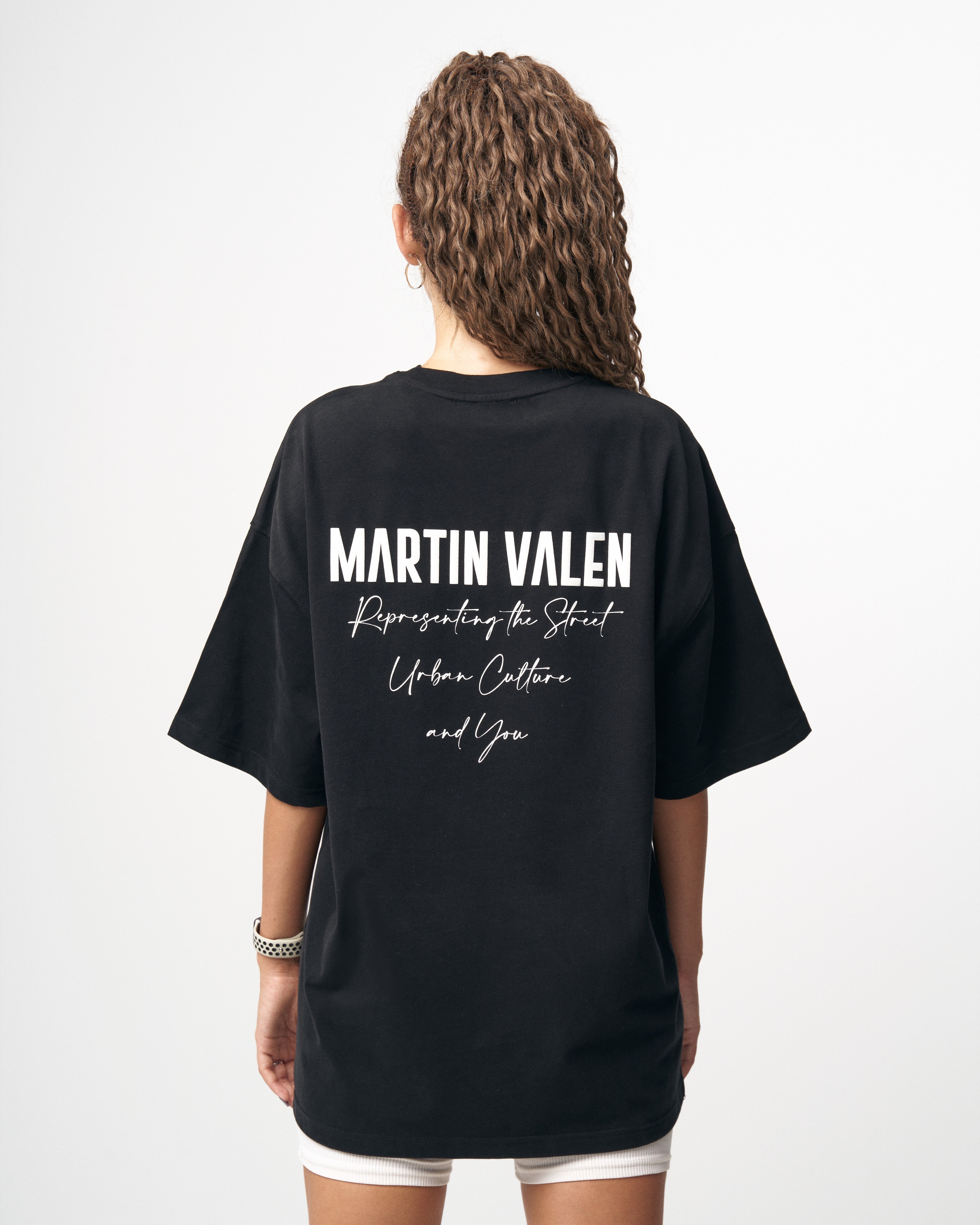 T-shirt Noir Oversize Femme 'Slogan' avec Détails Imprimés Designer
