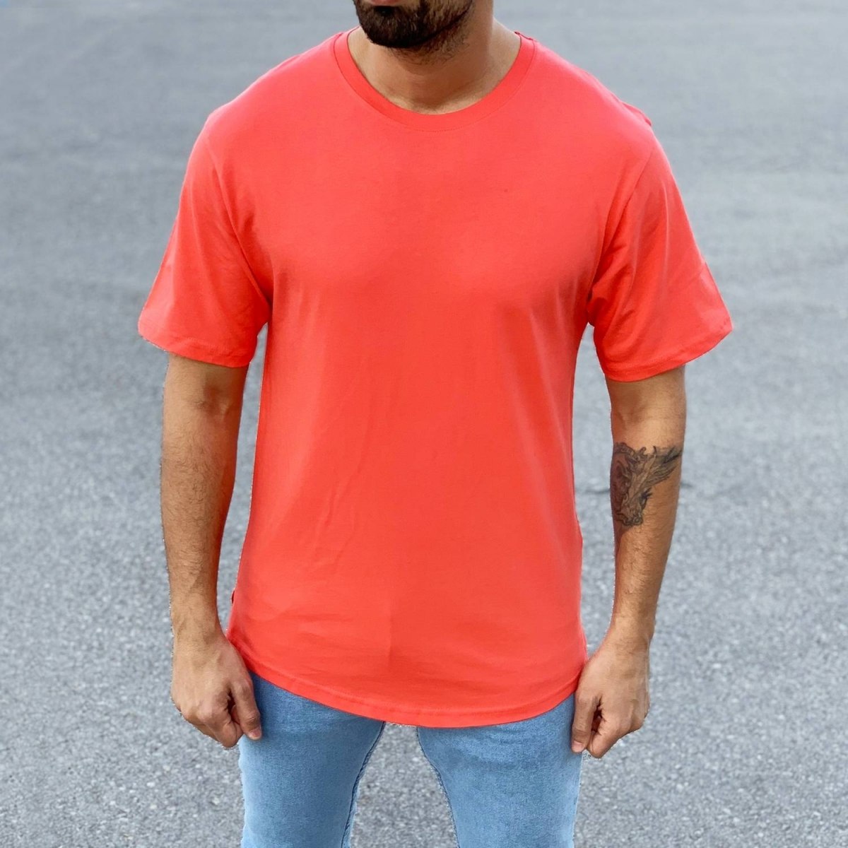 Men's Basic Round Neck T-Shirt In New Red