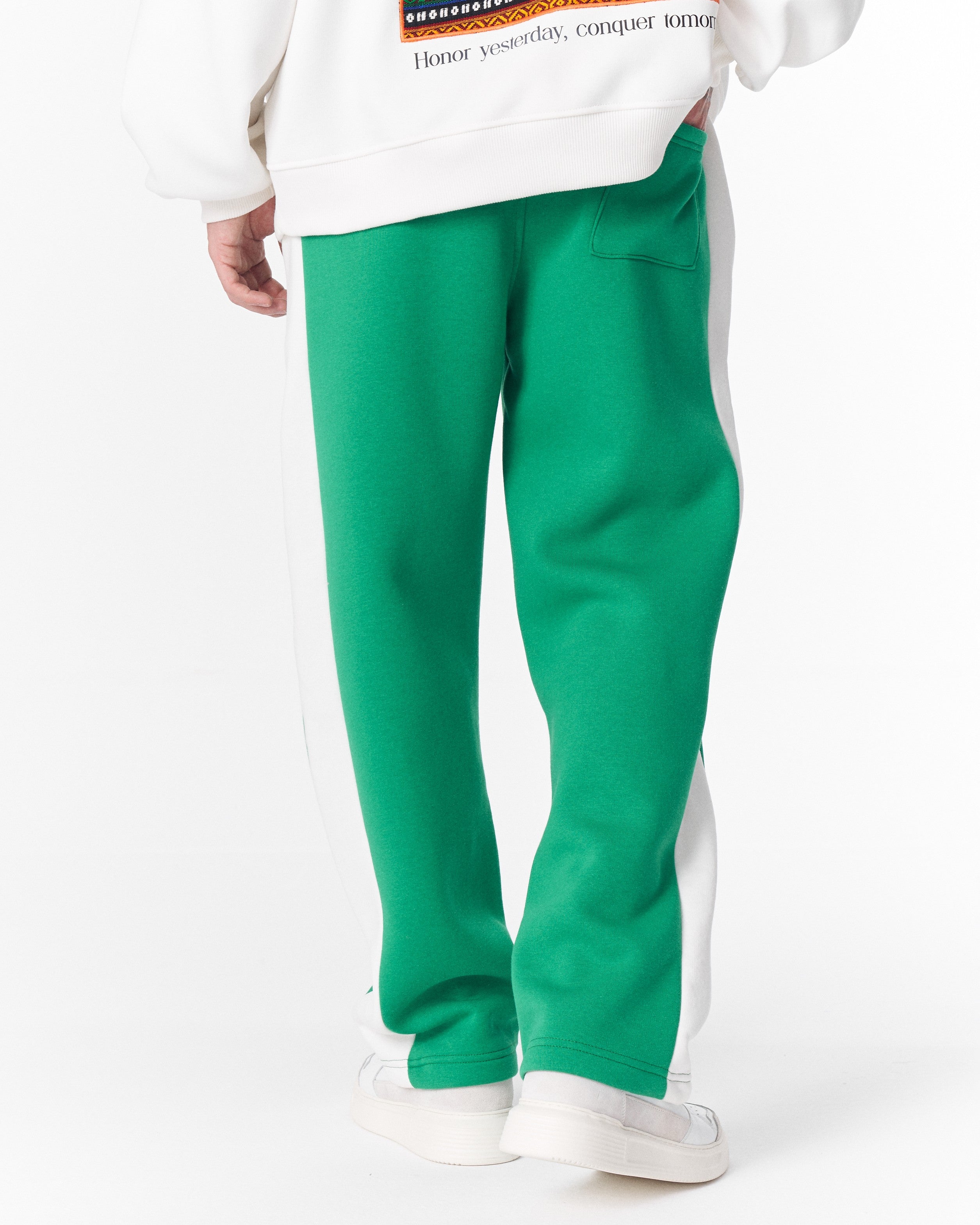 Pantaloni da Jogging Bianco-Verdi con Strisce Laterali | MV