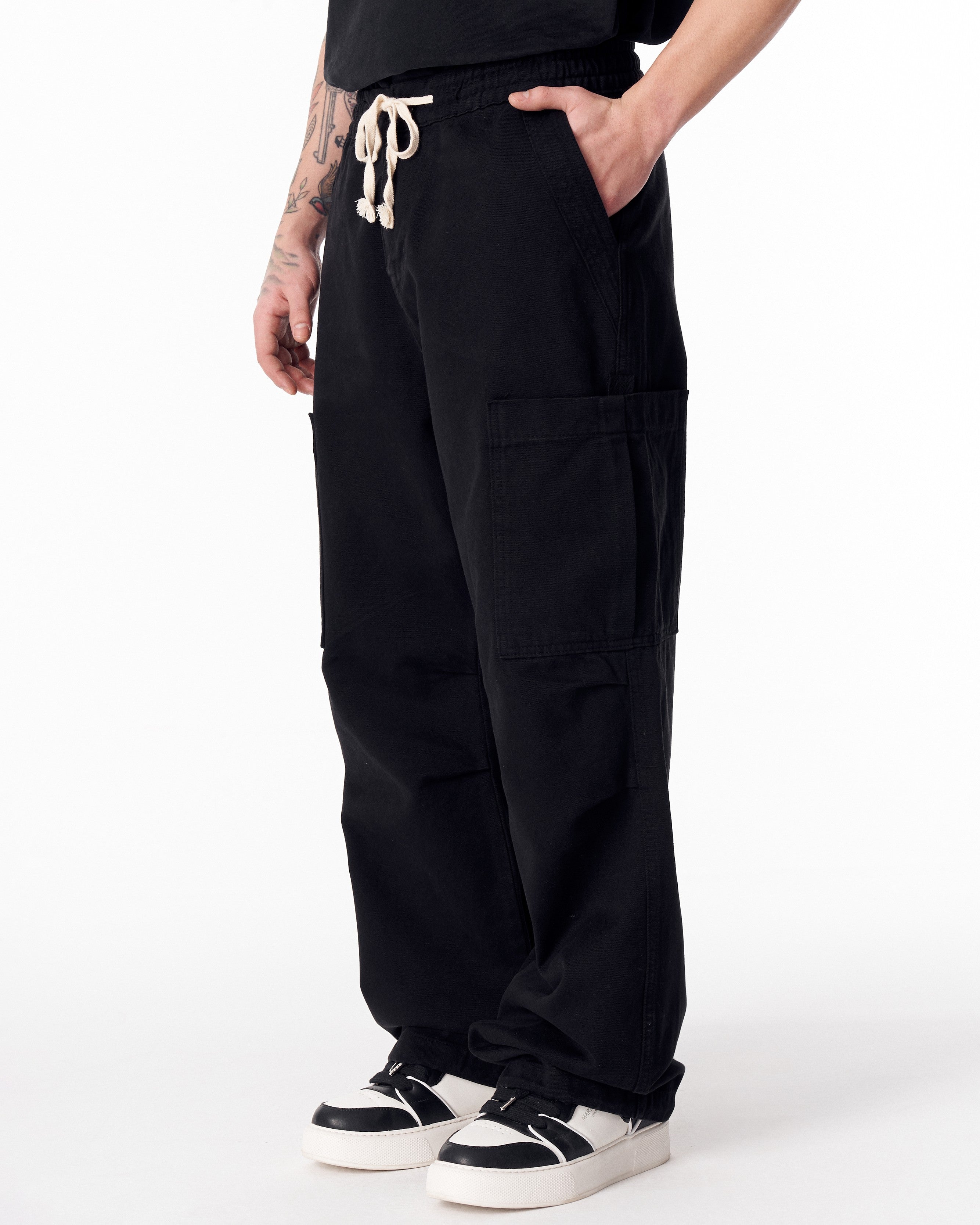 Pantaloni Cargo Jogger Neri Oversize da Uomo | Martin Valen