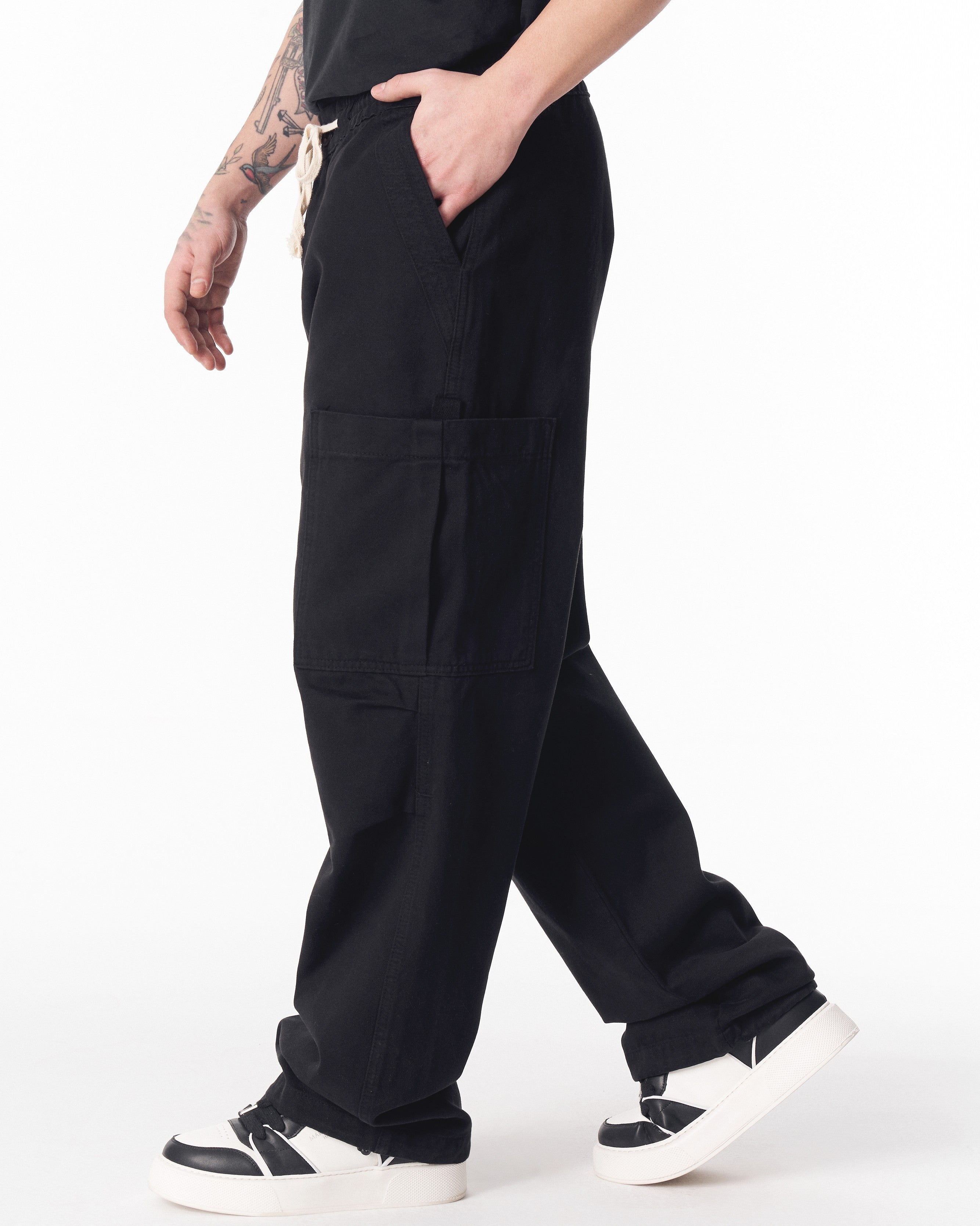Pantaloni Cargo Jogger Neri Oversize da Uomo | Martin Valen