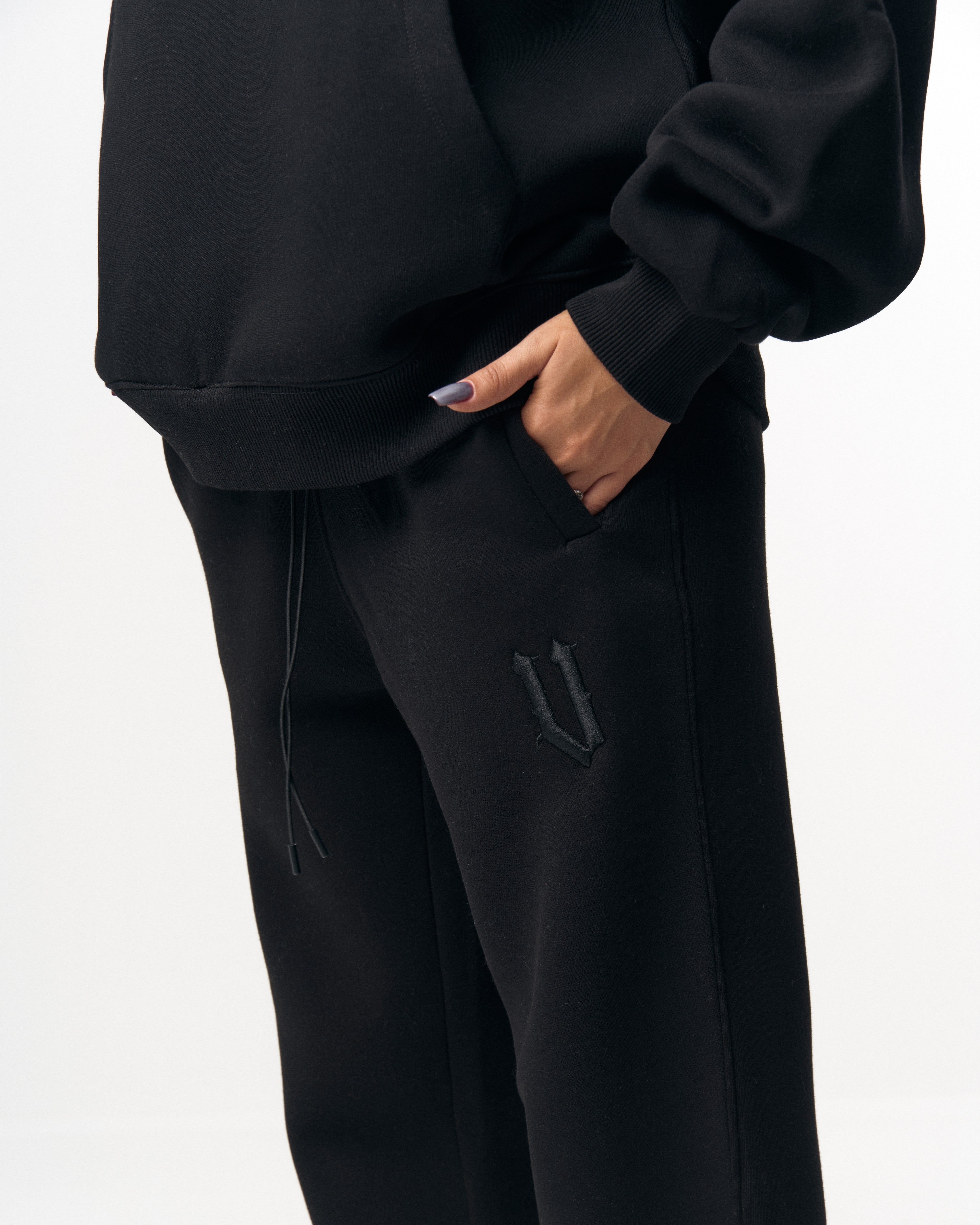 Insignio 3D Embroidered Designer Oversized Black Hoodie Jogger Set