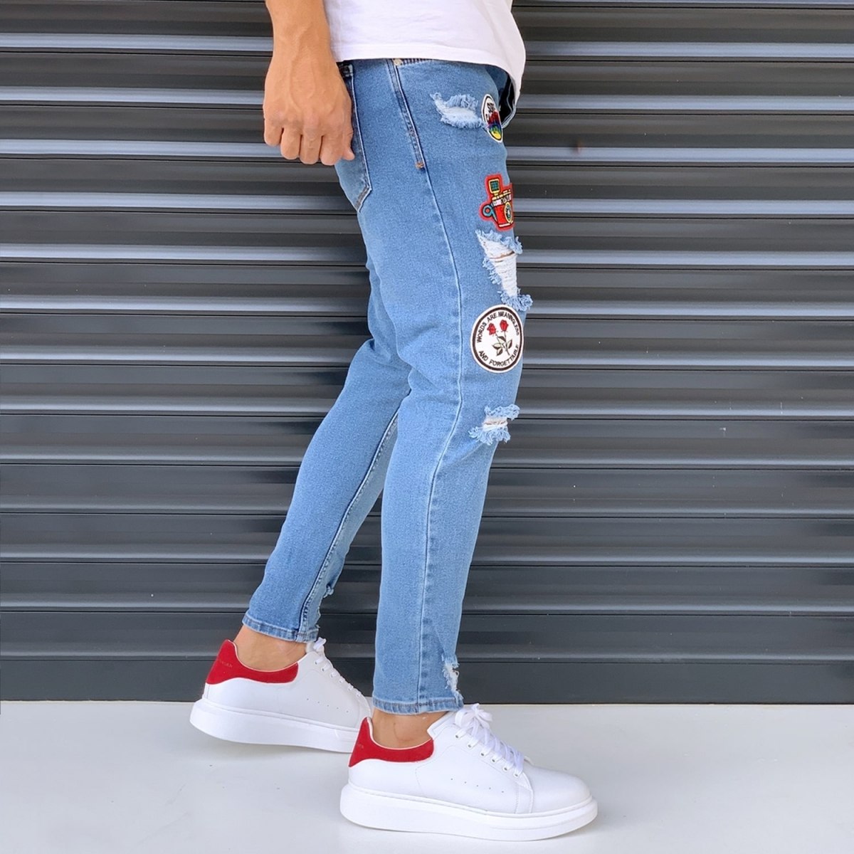 Men's Jeans With Heavy Rips And Patchworks Denim Blue