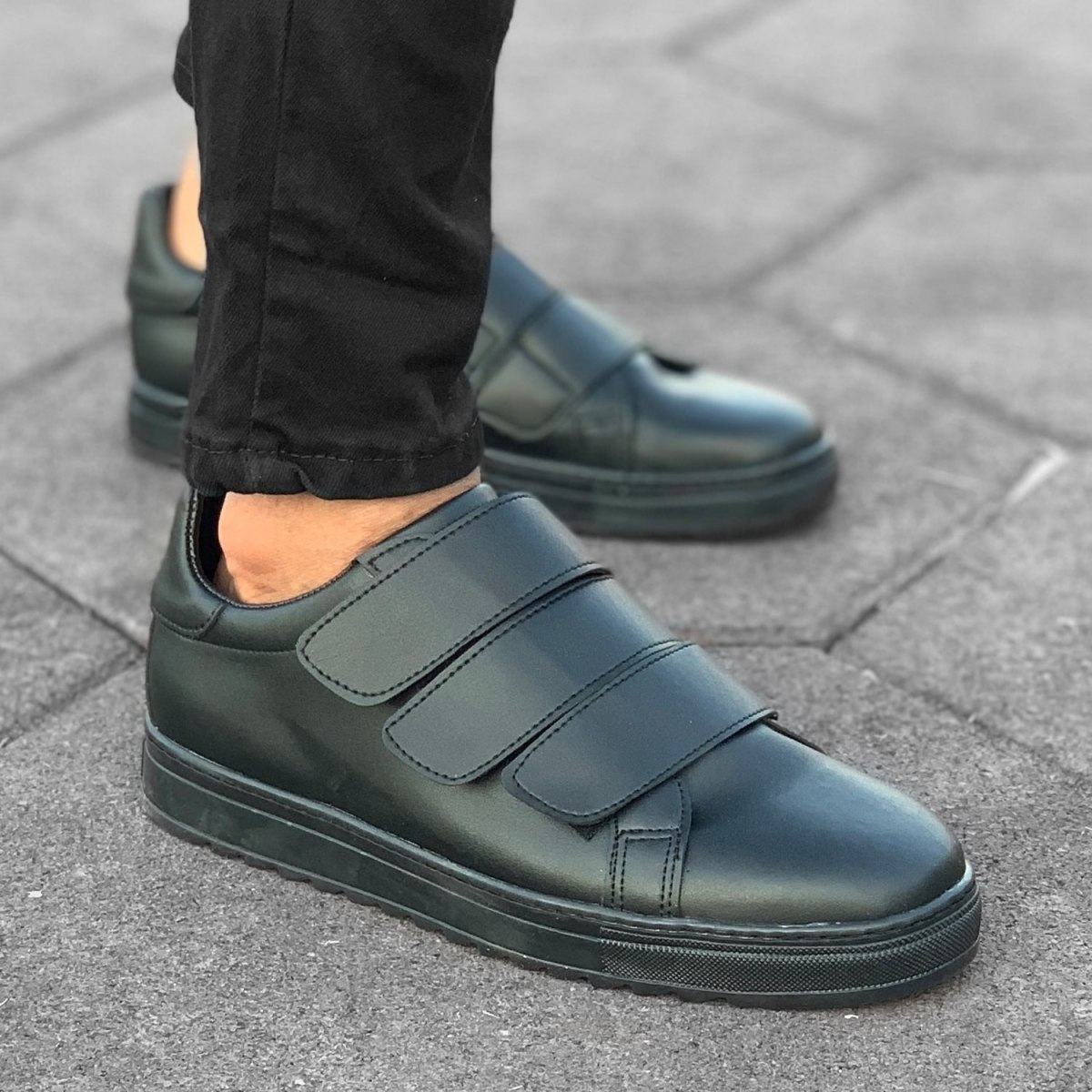 Martin Valen Men's Triple Velcro Sneakers In Solid Black