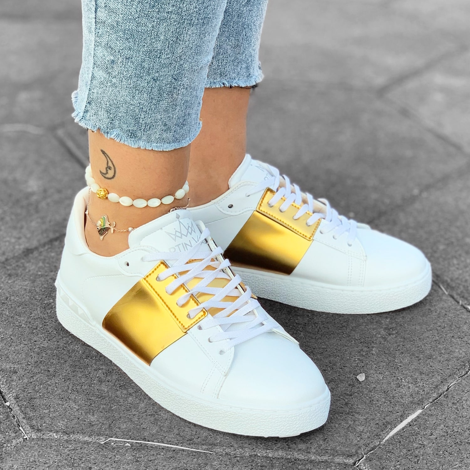 Martin Valen Women's Gold Striped Lace-up Sneakers White