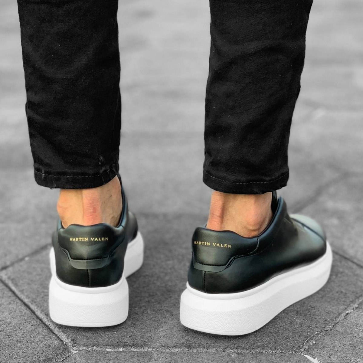 Herren Slip-On Sneakers Ohne Schnürsenkel In Schwarz-Weiß