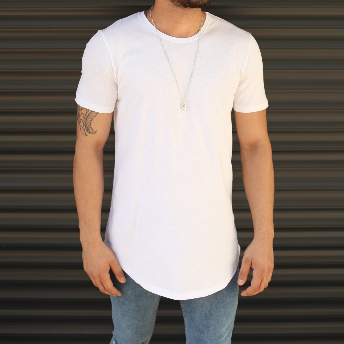 Men's Longline Round Neck T-Shirt In White
