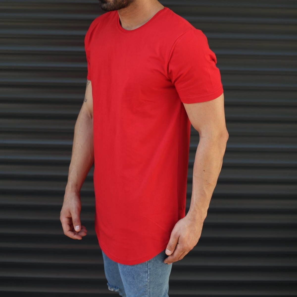 Men's Longline Round Neck T-Shirt In Red