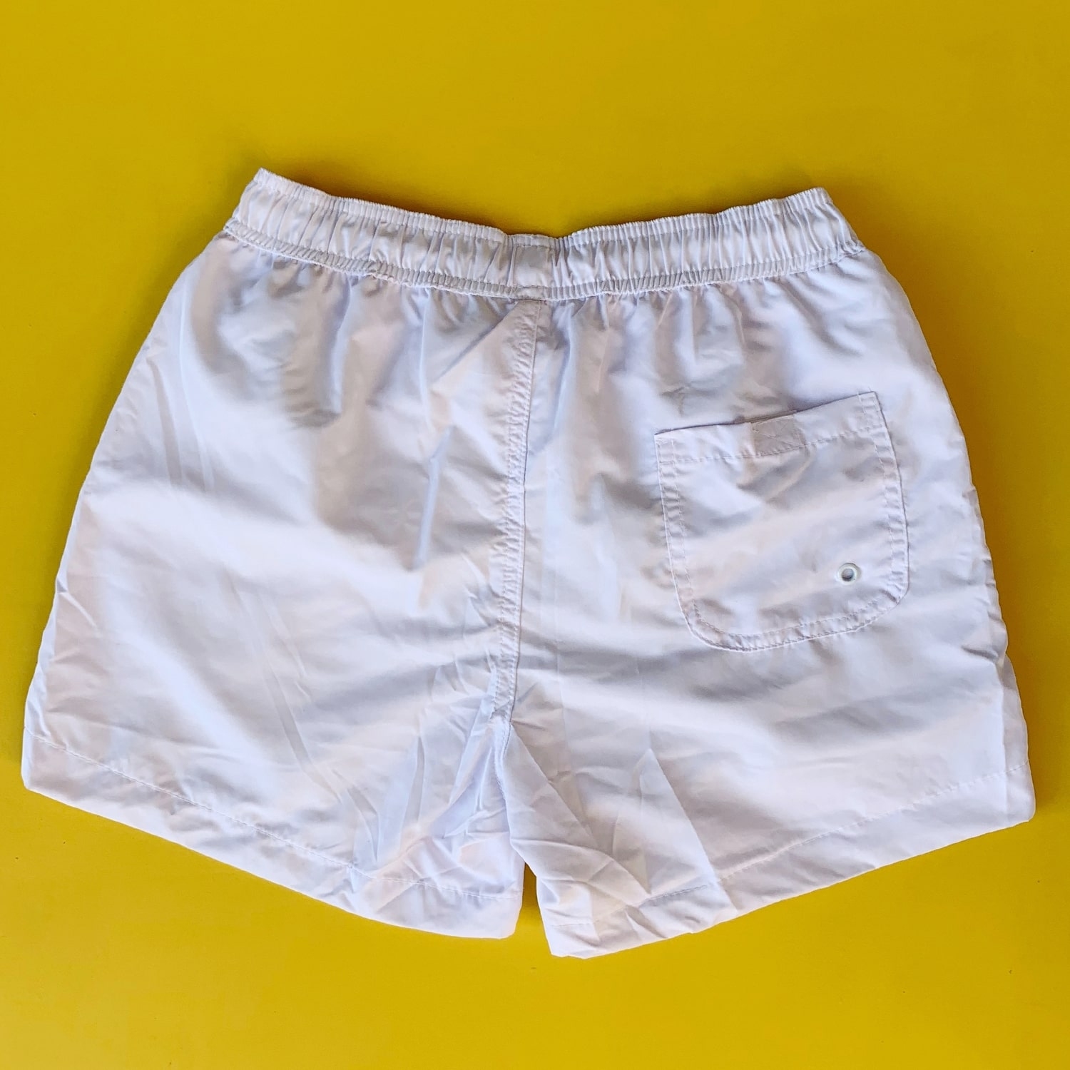 Men's Basic Short Sea Shorts With Back Pockets White
