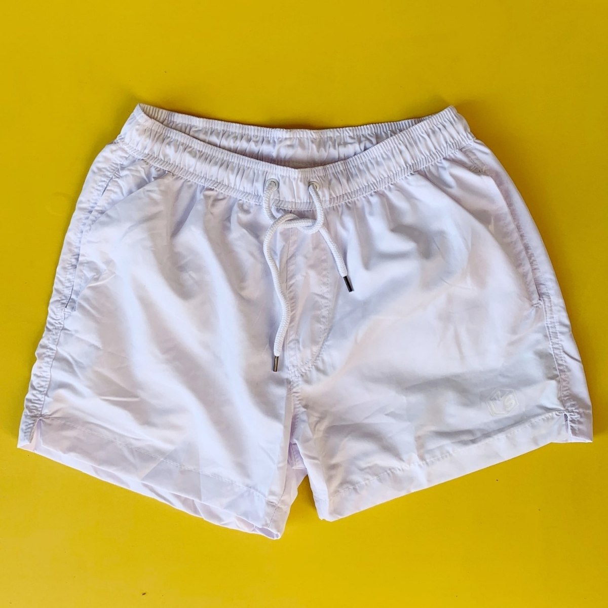 Download Men's Basic Short Sea Shorts With Back Pockets White