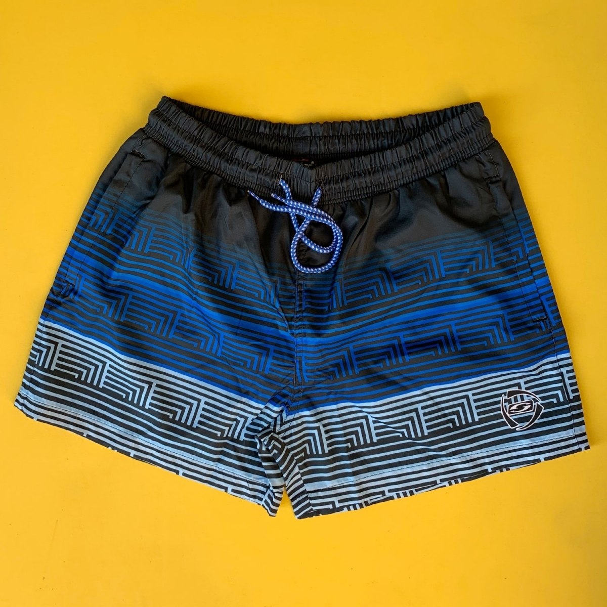Men's Striped Triple Color Pattern Short Swim Shorts - 2