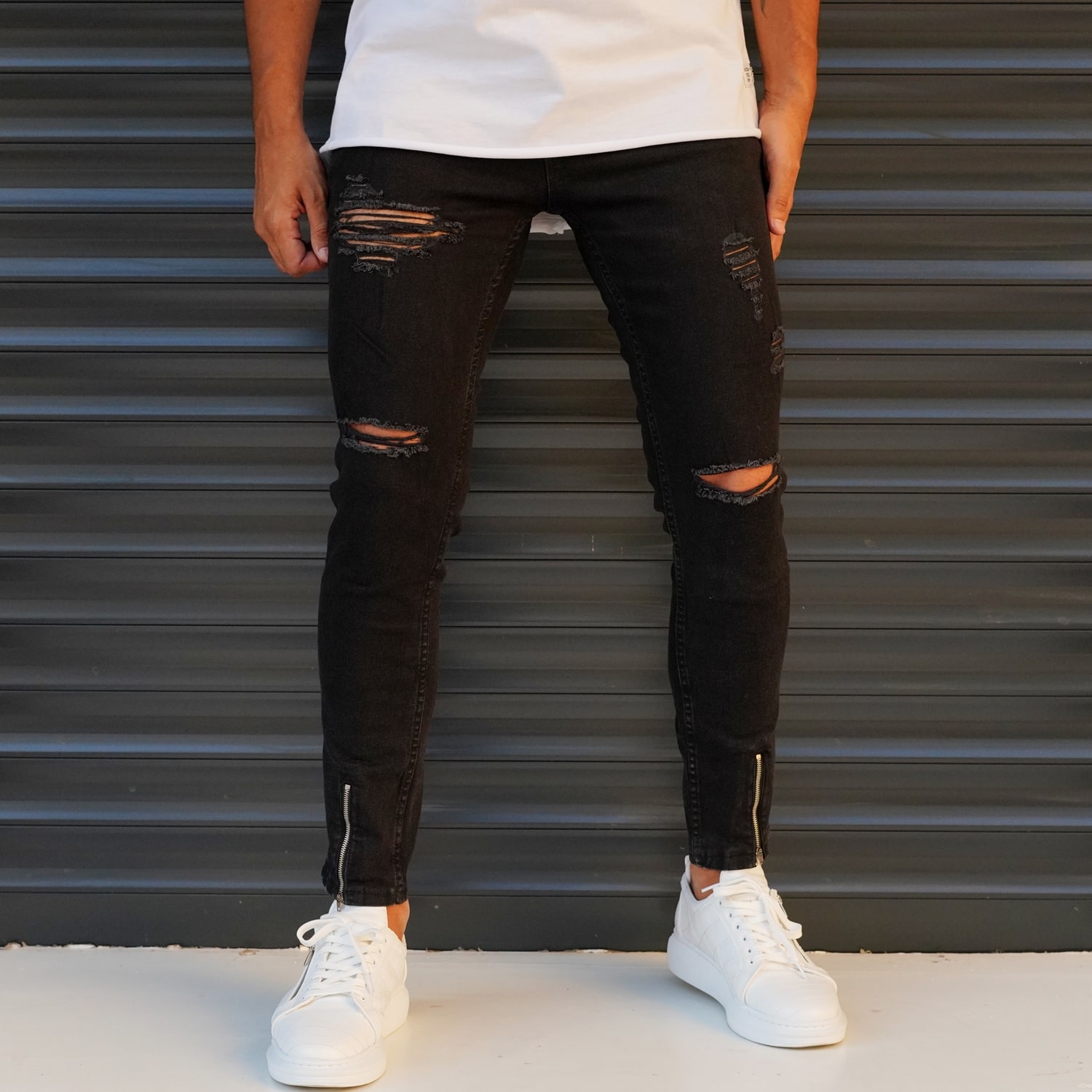 Men's Jeans With Rips In Black
