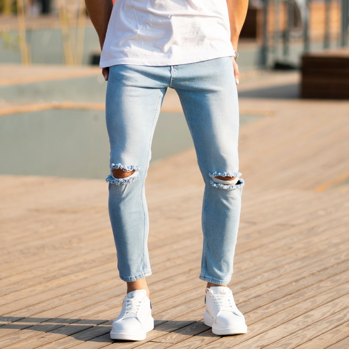 Men's Light-Blue Jeans With Rips