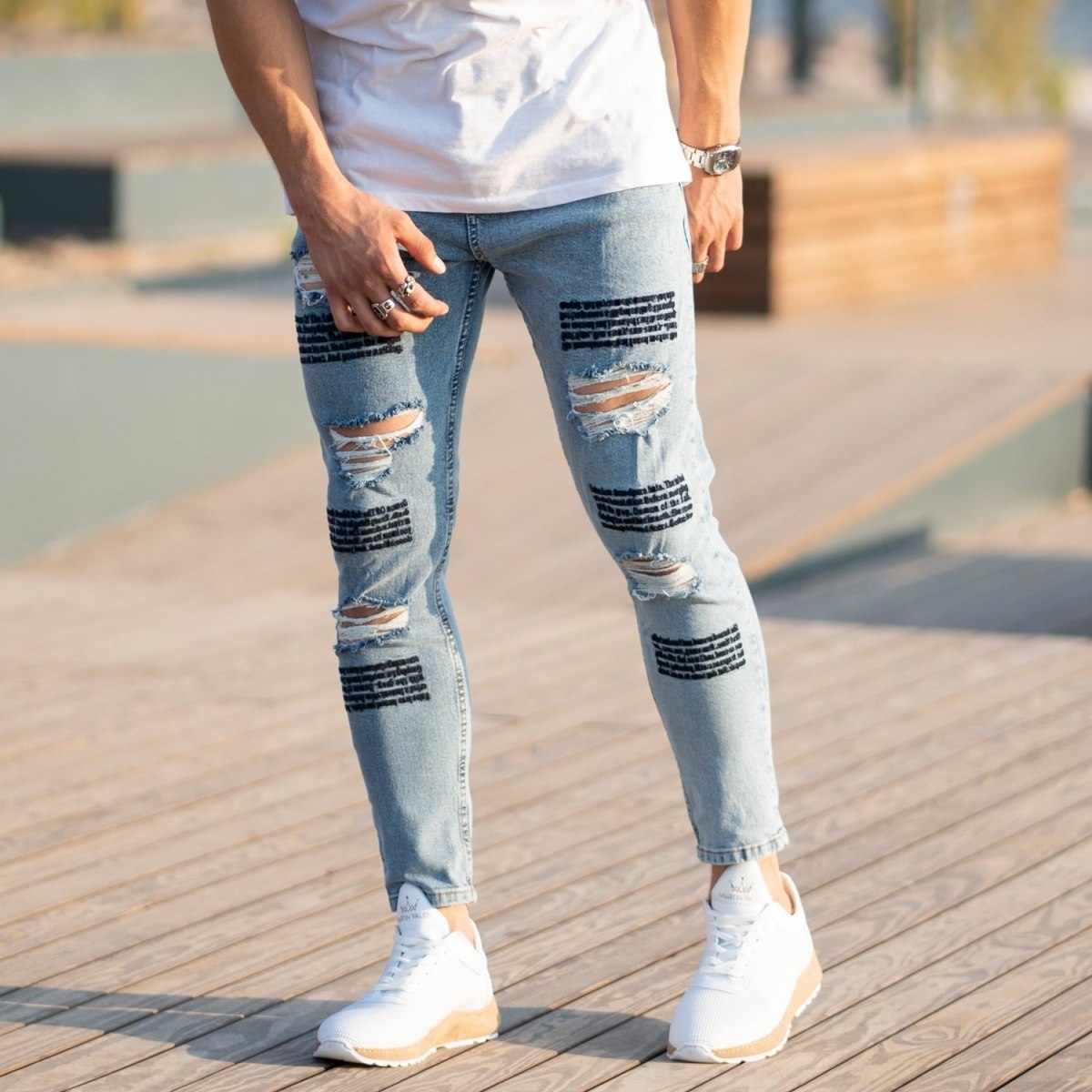 Men's Jeans With Fonts and Ribs