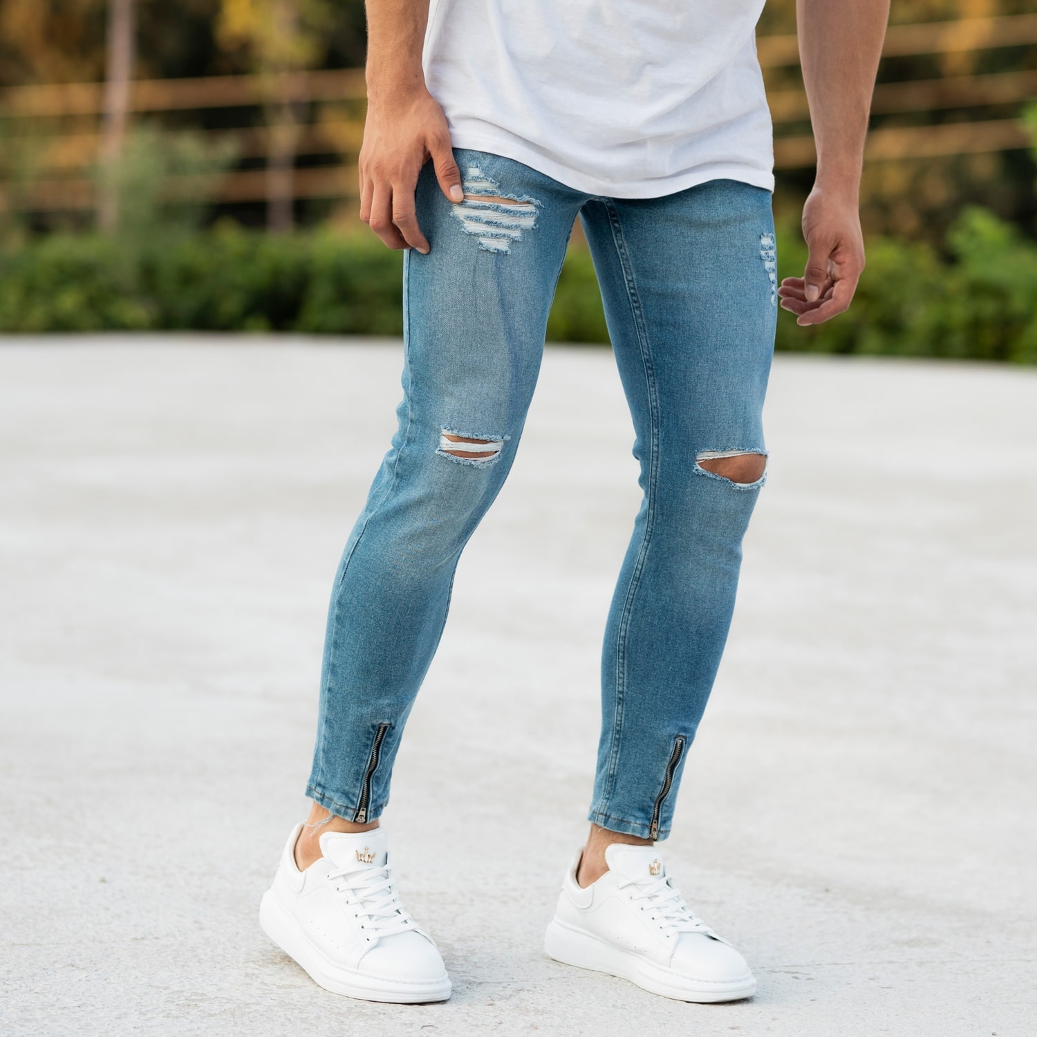 Men's Blue Ripped&Zipped Jeans