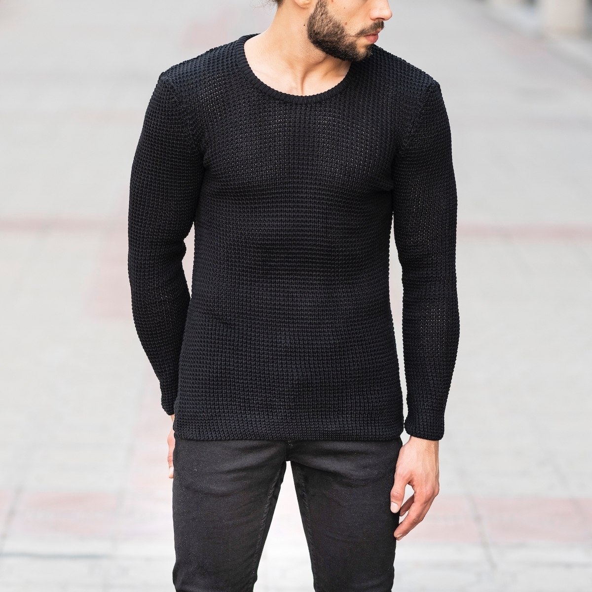 Knitted Pullover In Black - 1