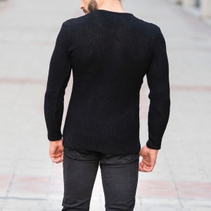 Knitted Pullover In Black - 4