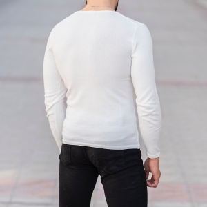 Herren Slim-Fit Sweater mit rundem Kragen in weiß - 5